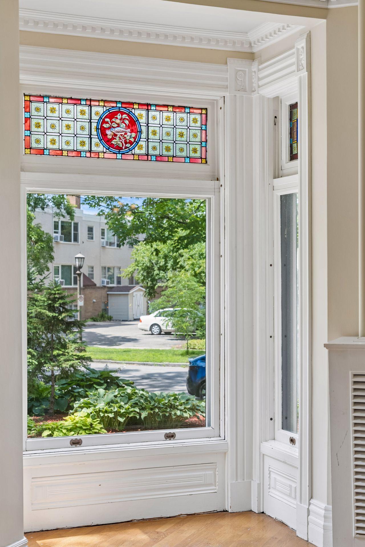 View of Residential at 422 Laurel Avenue, Saint Paul MN 55102, Saint Paul (17 of 96) - Mike Wilen | Minnesota Team Real Estate