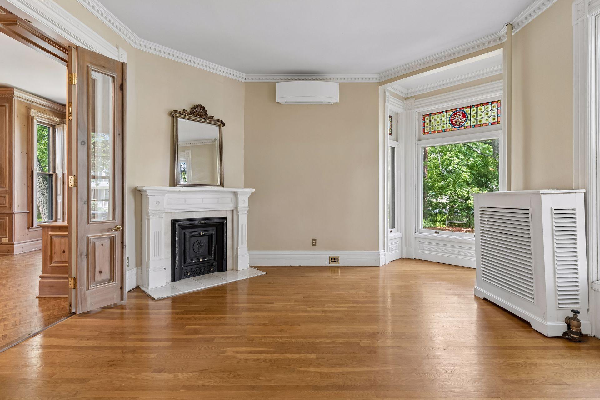 View of Residential at 422 Laurel Avenue, Saint Paul MN 55102, Saint Paul (14 of 96) - Mike Wilen | Minnesota Team Real Estate