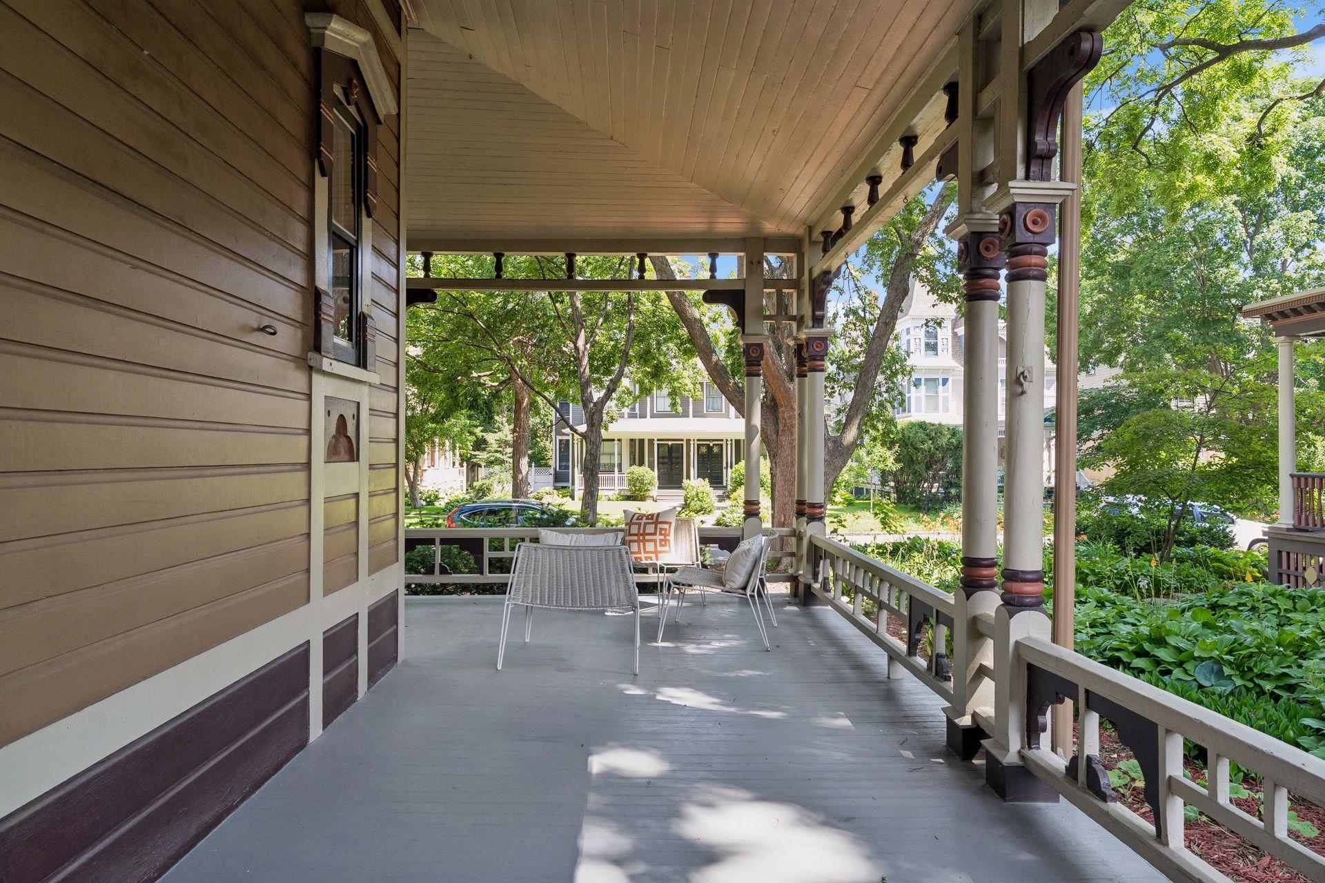 View of Residential at 422 Laurel Avenue, Saint Paul MN 55102, Saint Paul (9 of 96) - Mike Wilen | Minnesota Team Real Estate