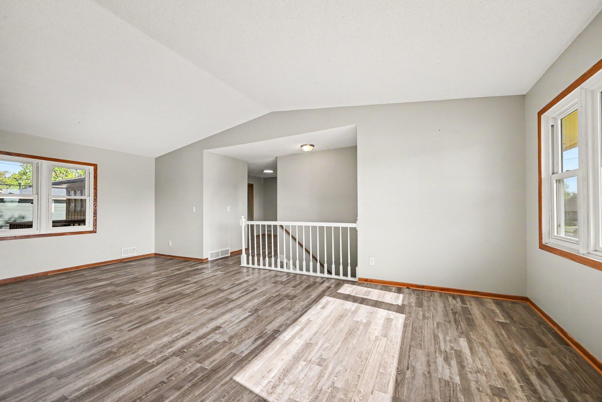 View of Residential at 2000 Westview Drive, Hastings MN 55033, Hastings (13 of 27) - Mike Wilen | Minnesota Team Real Estate