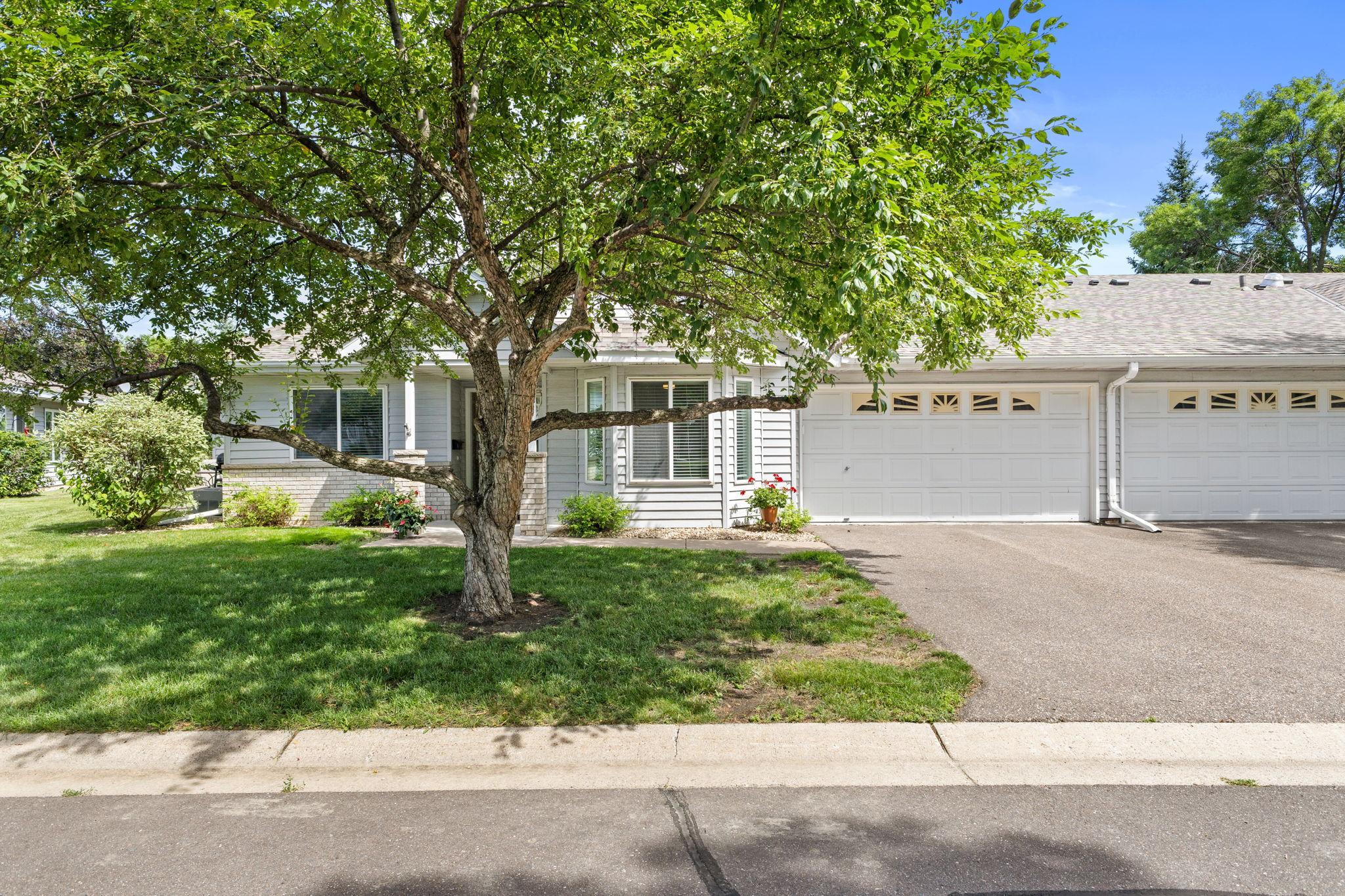 View of Residential at 661 Belland Avenue, Vadnais Heights MN 55127, Vadnais Heights (2 of 26) - Mike Wilen | Minnesota Team Real Estate