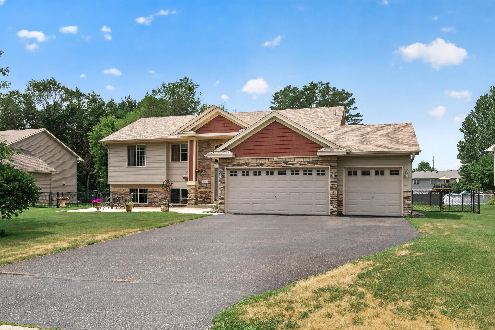 View of Residential at 878 Kelly Street, Lino Lakes MN 55014, Lino Lakes (47 of 51) - Mike Wilen | Minnesota Team Real Estate