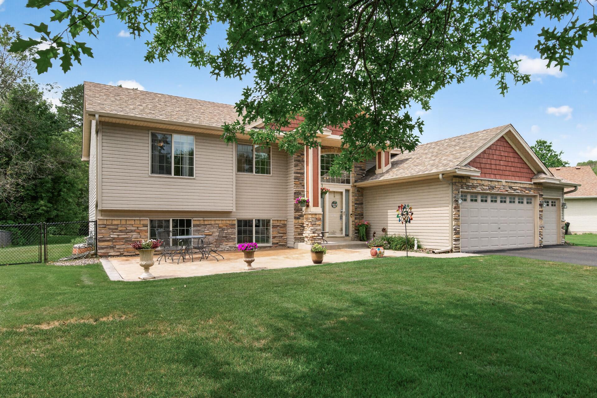 View of Residential at 878 Kelly Street, Lino Lakes MN 55014, Lino Lakes (3 of 51) - Mike Wilen | Minnesota Team Real Estate