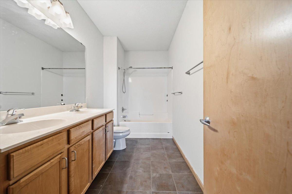 View of Residential at 2929 21st Avenue #202, Minneapolis MN 55407, Minneapolis (19 of 26) - Mike Wilen | Minnesota Team Real Estate