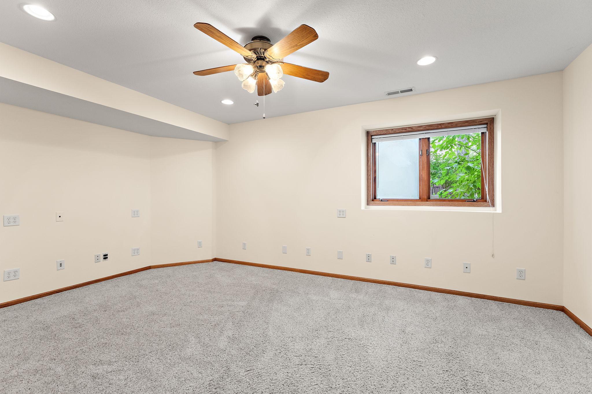 View of Residential at 8030 Somerset Road, Woodbury MN 55125, Woodbury (36 of 42) - Mike Wilen | Minnesota Team Real Estate
