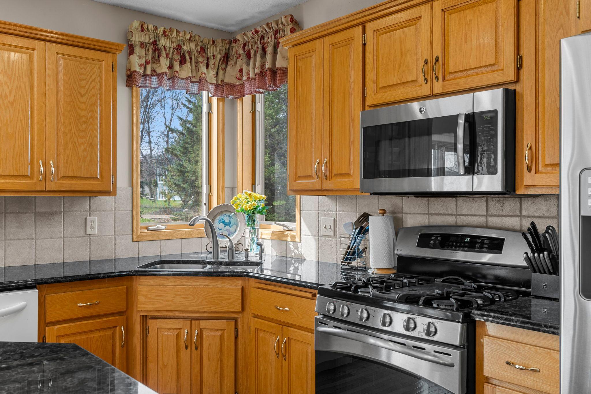 View of Residential at 7151 Weston Lane, Maple Grove MN 55311, Maple Grove (18 of 56) - Mike Wilen | Minnesota Team Real Estate