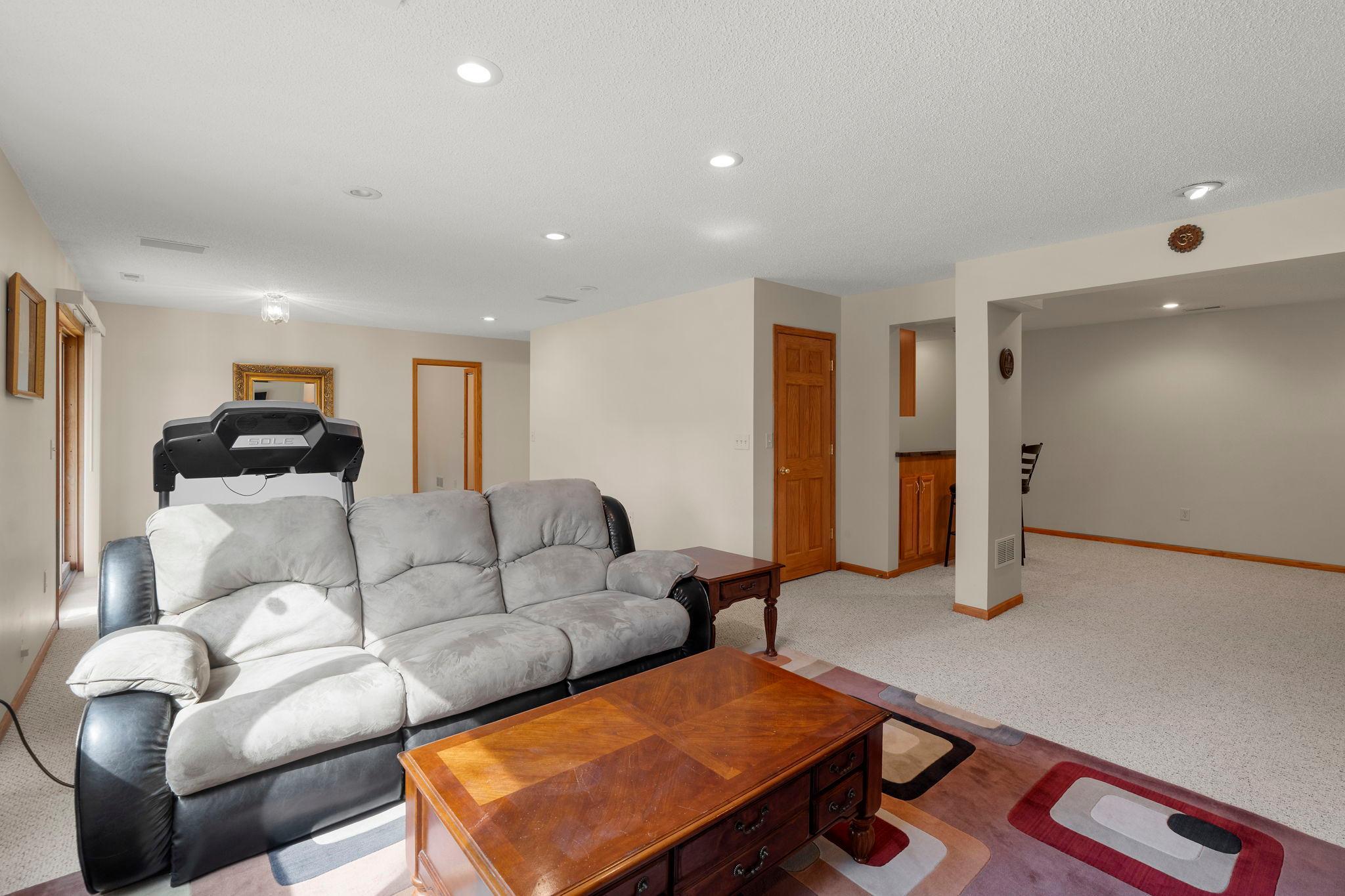 View of Residential at 7151 Weston Lane, Maple Grove MN 55311, Maple Grove (43 of 56) - Mike Wilen | Minnesota Team Real Estate