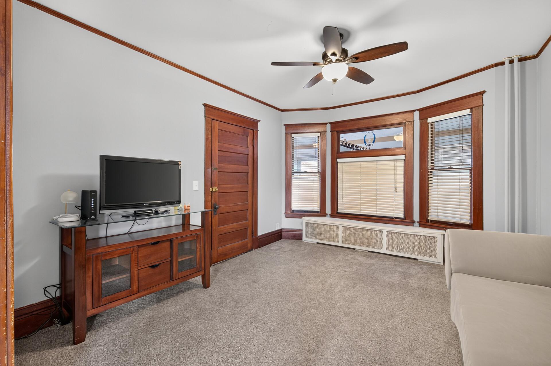 View of Residential Income at 864 Case Avenue, Saint Paul MN 55106, Saint Paul (5 of 27) - Mike Wilen | Minnesota Team Real Estate