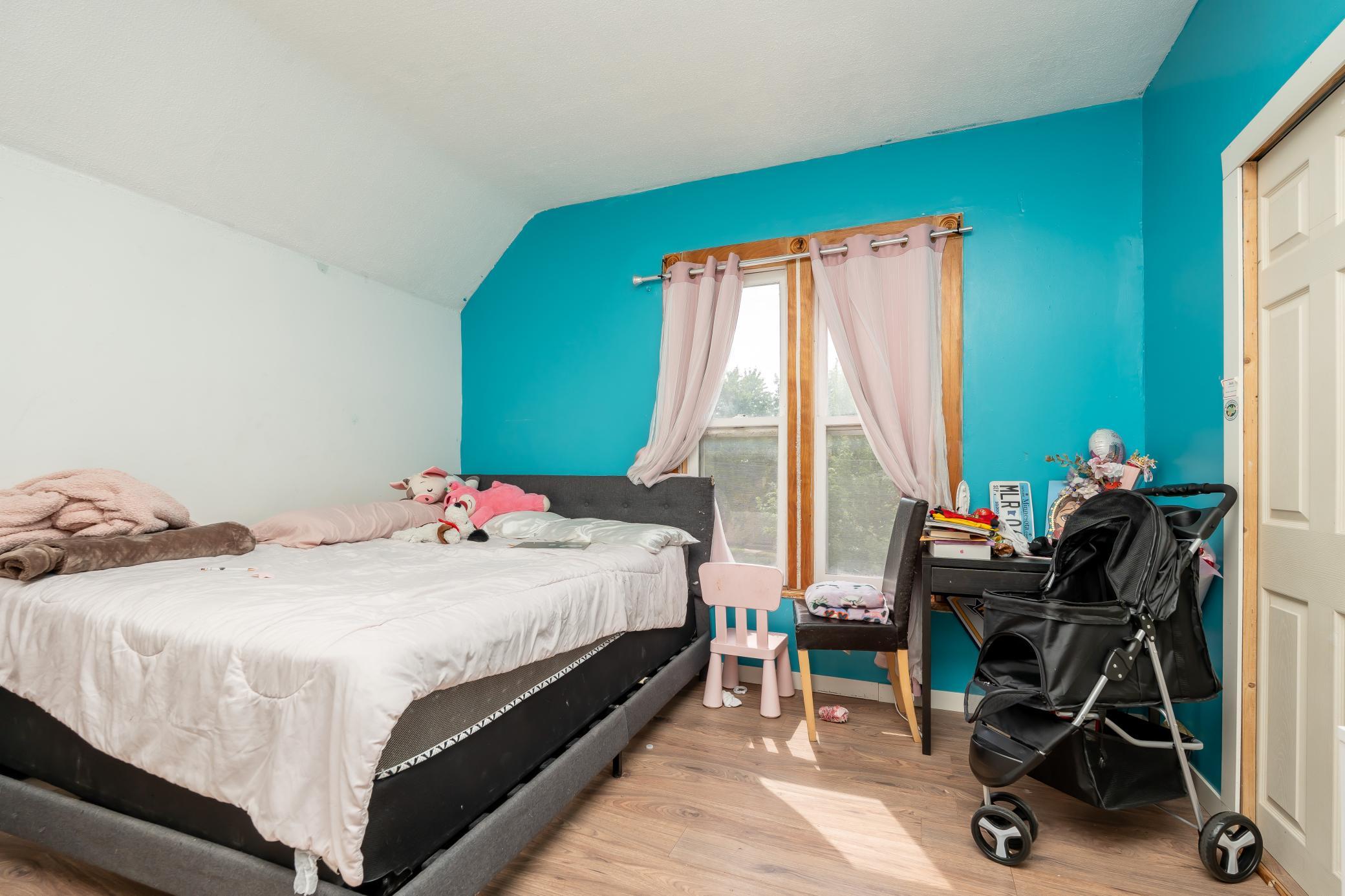 View of Residential Income at 2115 5th Street, Minneapolis MN 55418, Minneapolis (18 of 23) - Mike Wilen | Minnesota Team Real Estate