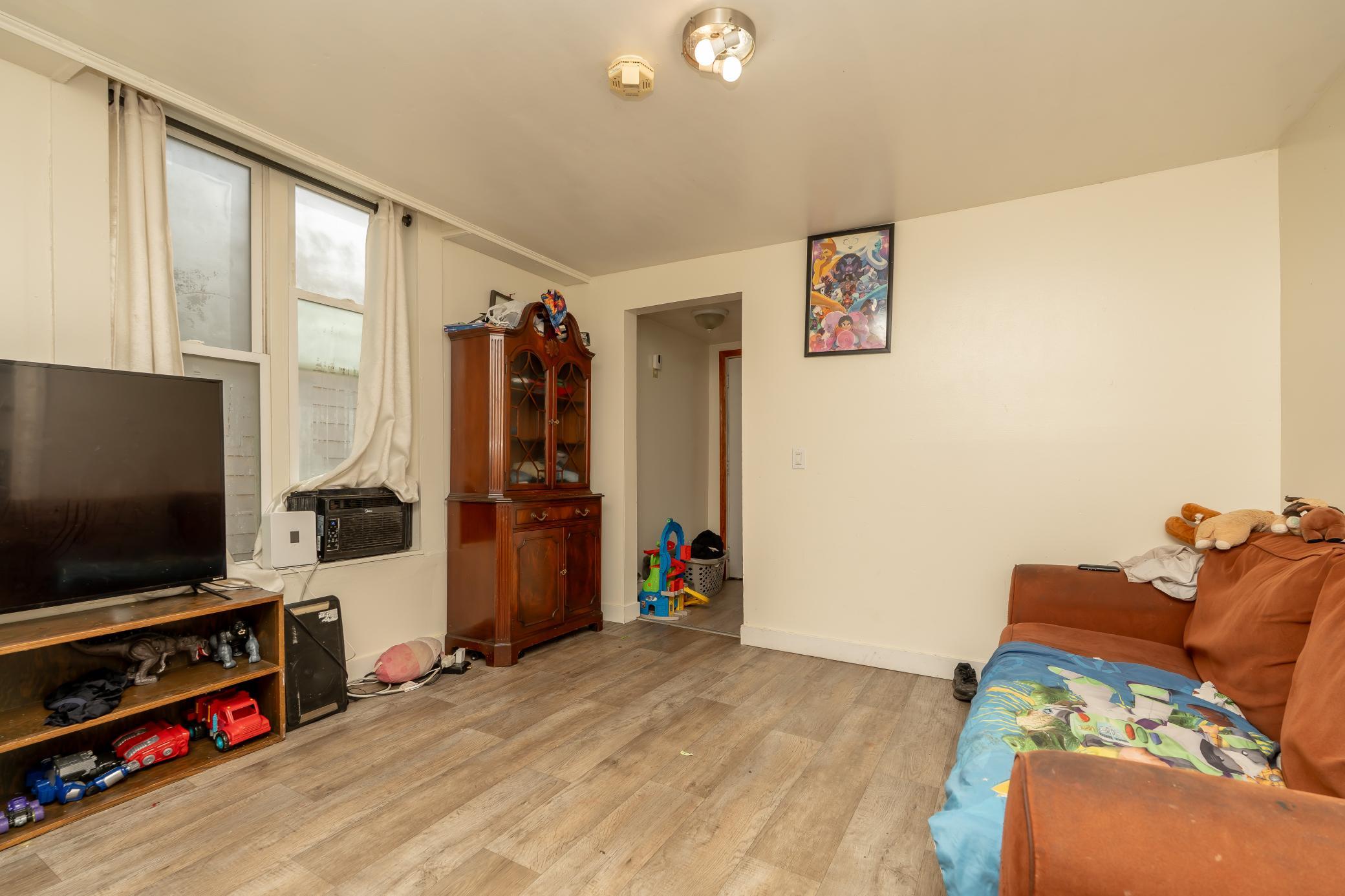 View of Residential Income at 2115 5th Street, Minneapolis MN 55418, Minneapolis (3 of 23) - Mike Wilen | Minnesota Team Real Estate