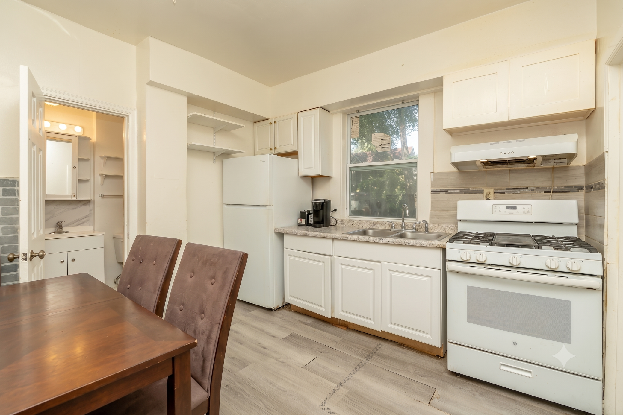 View of Residential Income at 2115 5th Street, Minneapolis MN 55418, Minneapolis (6 of 23) - Mike Wilen | Minnesota Team Real Estate