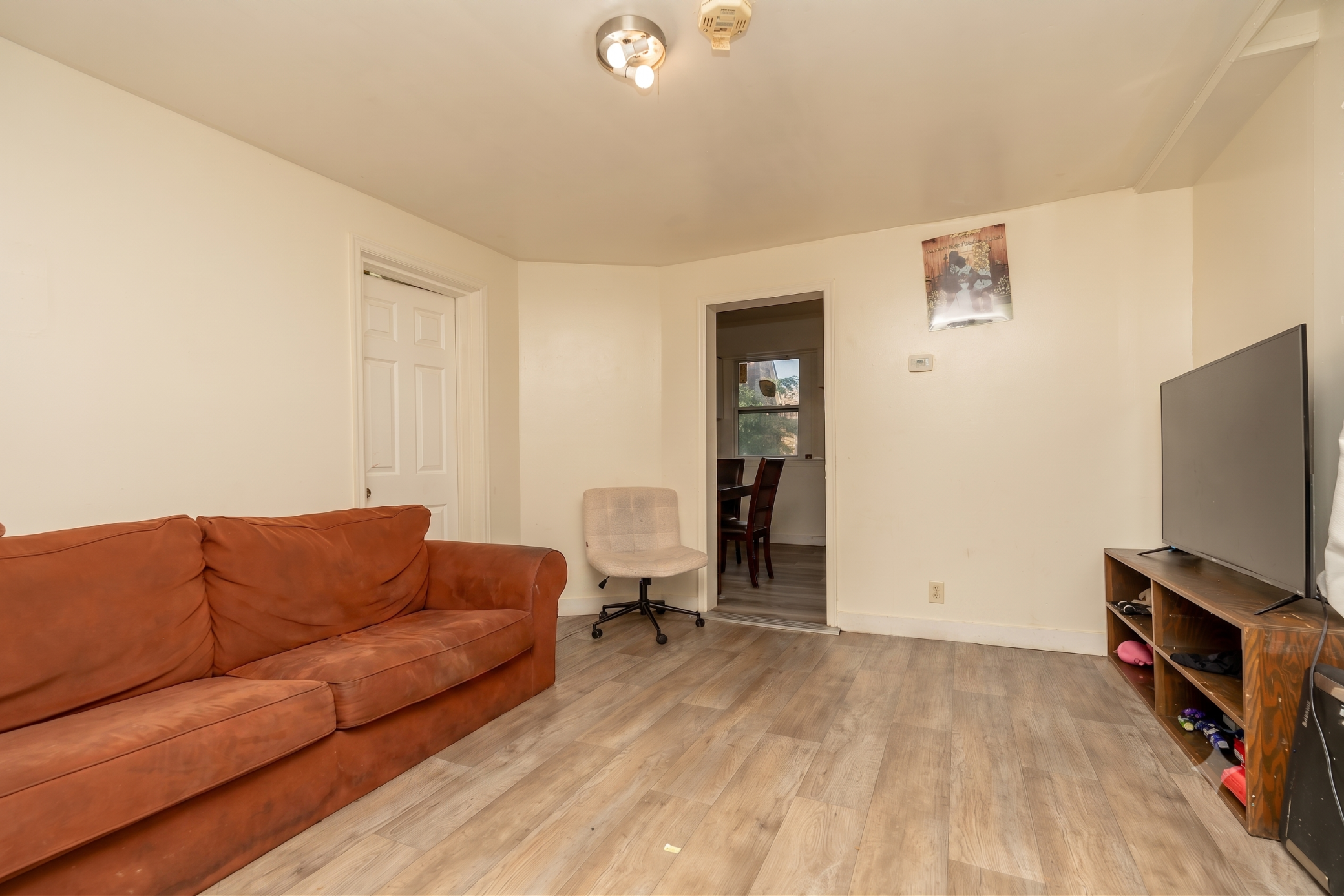 View of Residential Income at 2115 5th Street, Minneapolis MN 55418, Minneapolis (4 of 23) - Mike Wilen | Minnesota Team Real Estate