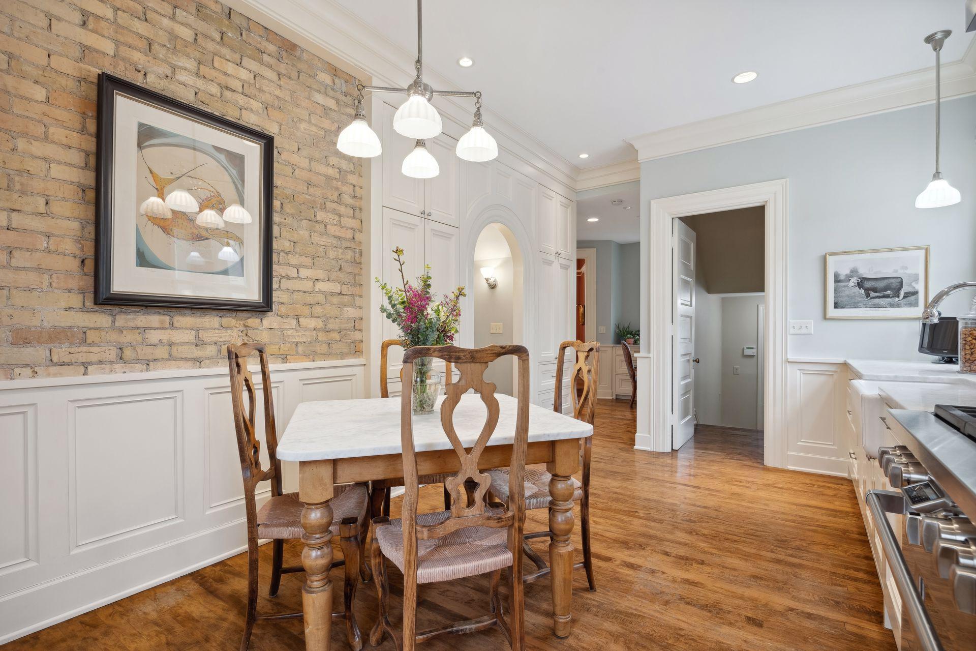 View of Residential at 1203 Mount Curve Avenue, Minneapolis MN 55403, Minneapolis (16 of 44) - Mike Wilen | Minnesota Team Real Estate