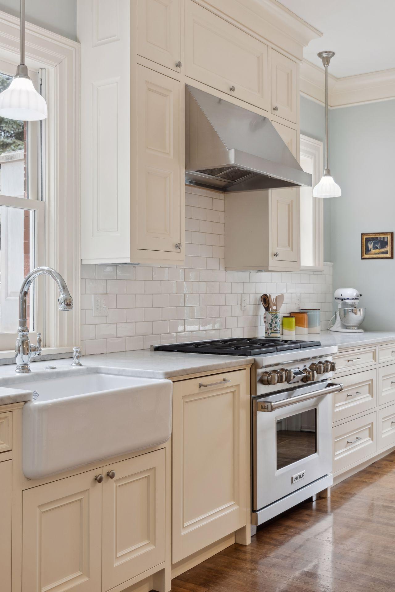 View of Residential at 1203 Mount Curve Avenue, Minneapolis MN 55403, Minneapolis (14 of 44) - Mike Wilen | Minnesota Team Real Estate