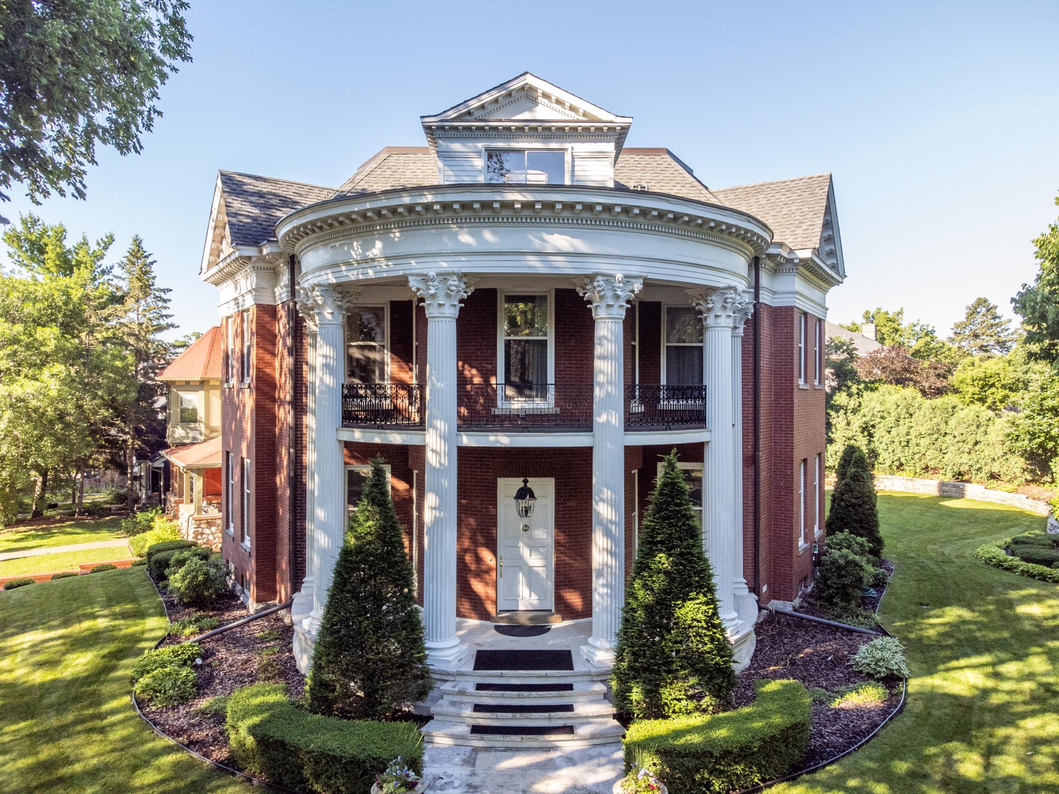 View of Single Family at 1203 Mount Curve Avenue, Minneapolis - Mike Wilen | Minnesota Team Real Estate