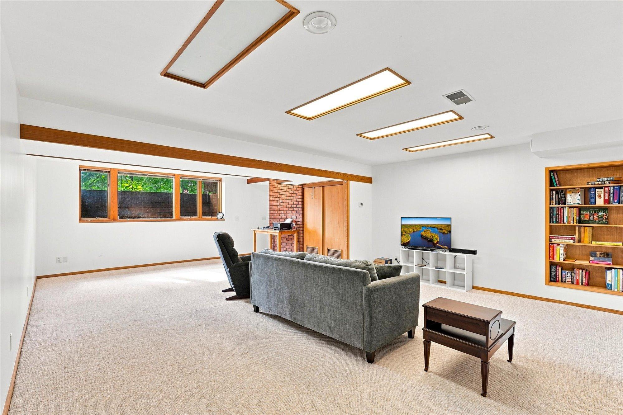 View of Residential at 39277 Hemingway Avenue, North Branch MN 55056, North Branch (49 of 69) - Mike Wilen | Minnesota Team Real Estate