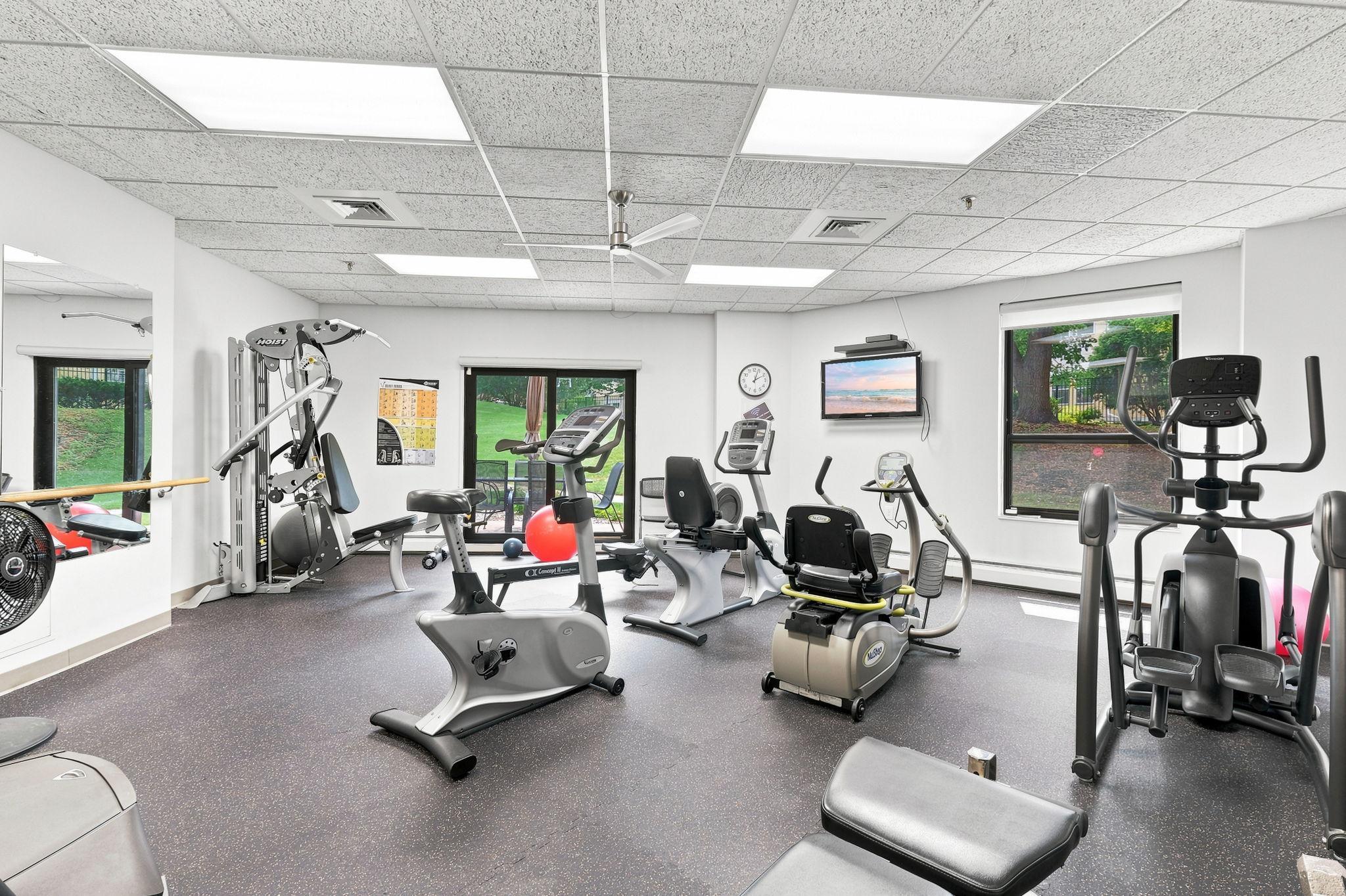 View of Residential at 6615 Lake Shore Drive #405, Richfield MN 55423, Richfield (26 of 29) - Mike Wilen | Minnesota Team Real Estate