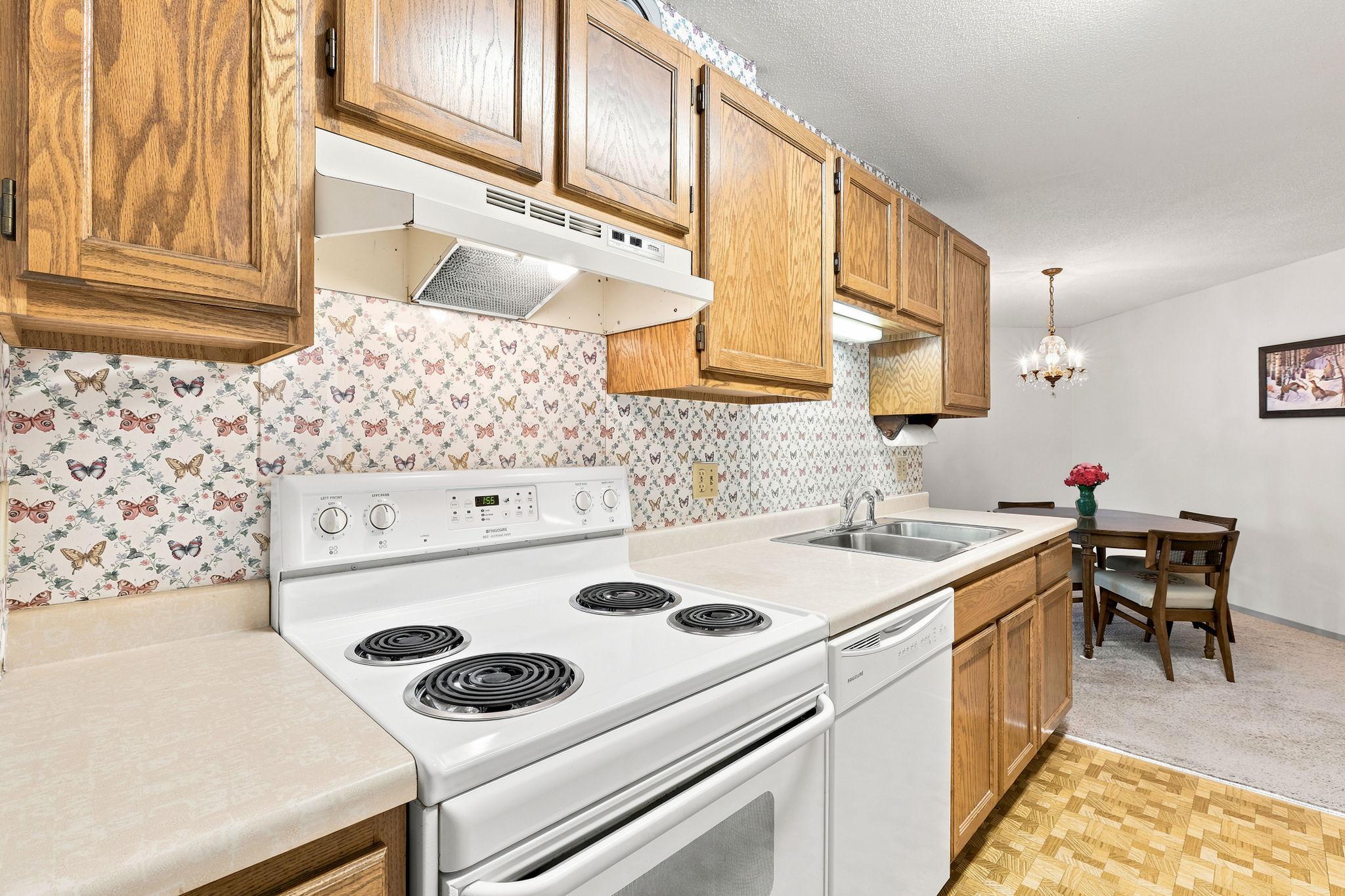 View of Residential at 6615 Lake Shore Drive #405, Richfield MN 55423, Richfield (10 of 29) - Mike Wilen | Minnesota Team Real Estate