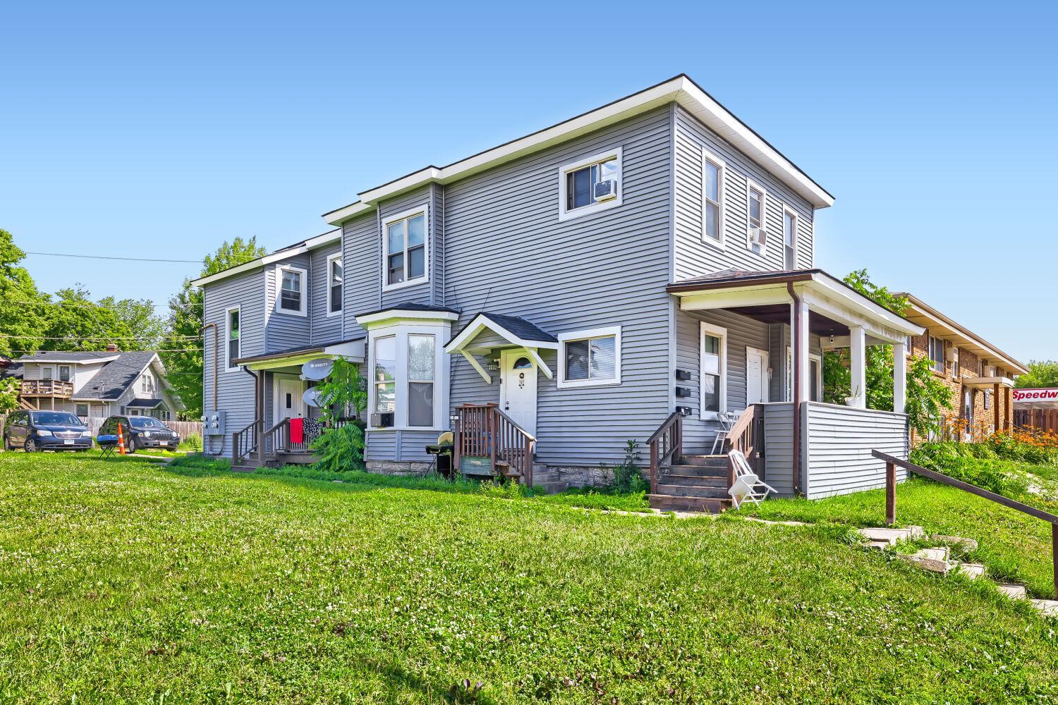 View of Triplex at 1155 7th Street, Saint Paul - Mike Wilen | Minnesota Team Real Estate