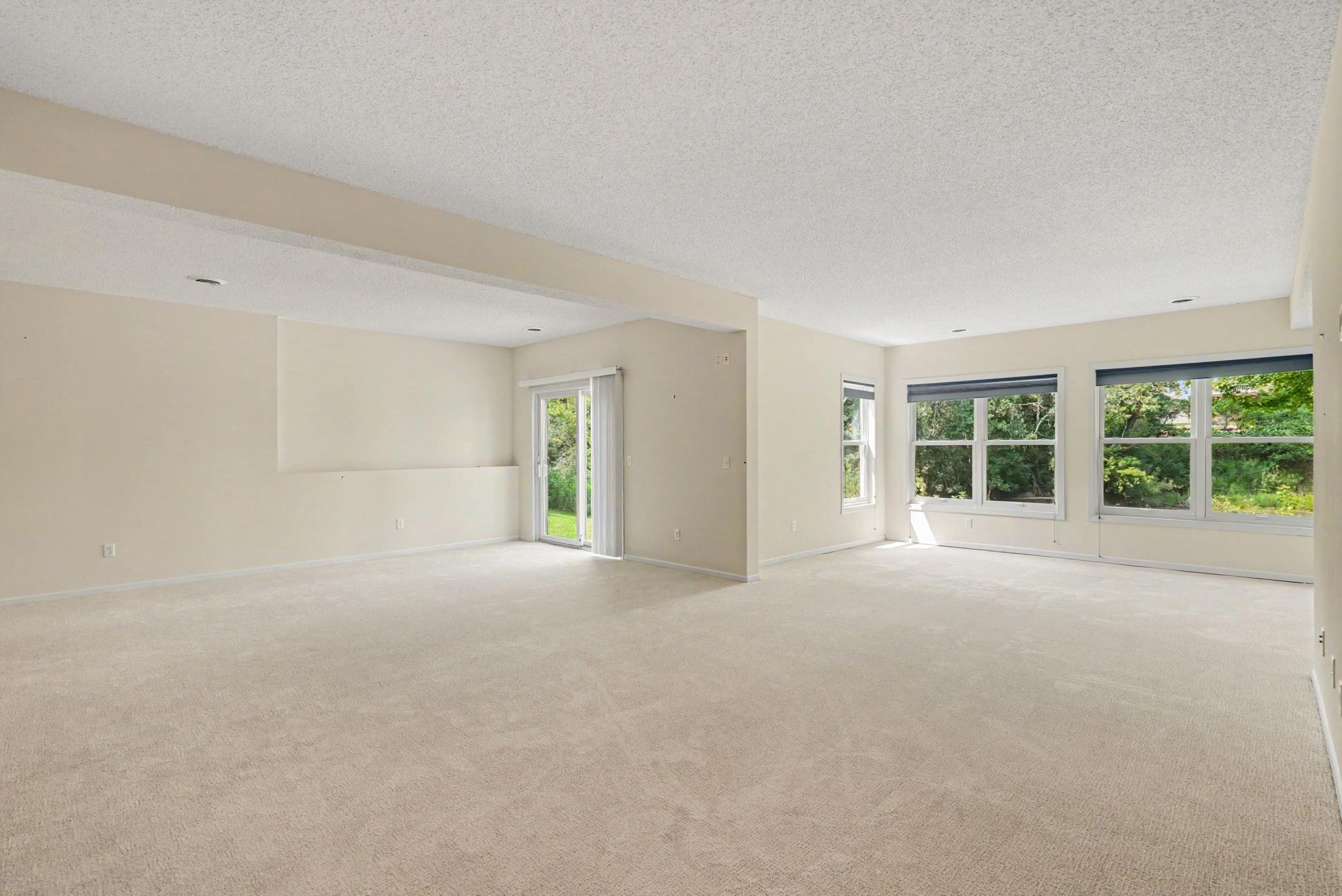 View of Residential at 1615 Johnny Cake Ridge Lane #L, Eagan MN 55122, Eagan (17 of 22) - Mike Wilen | Minnesota Team Real Estate
