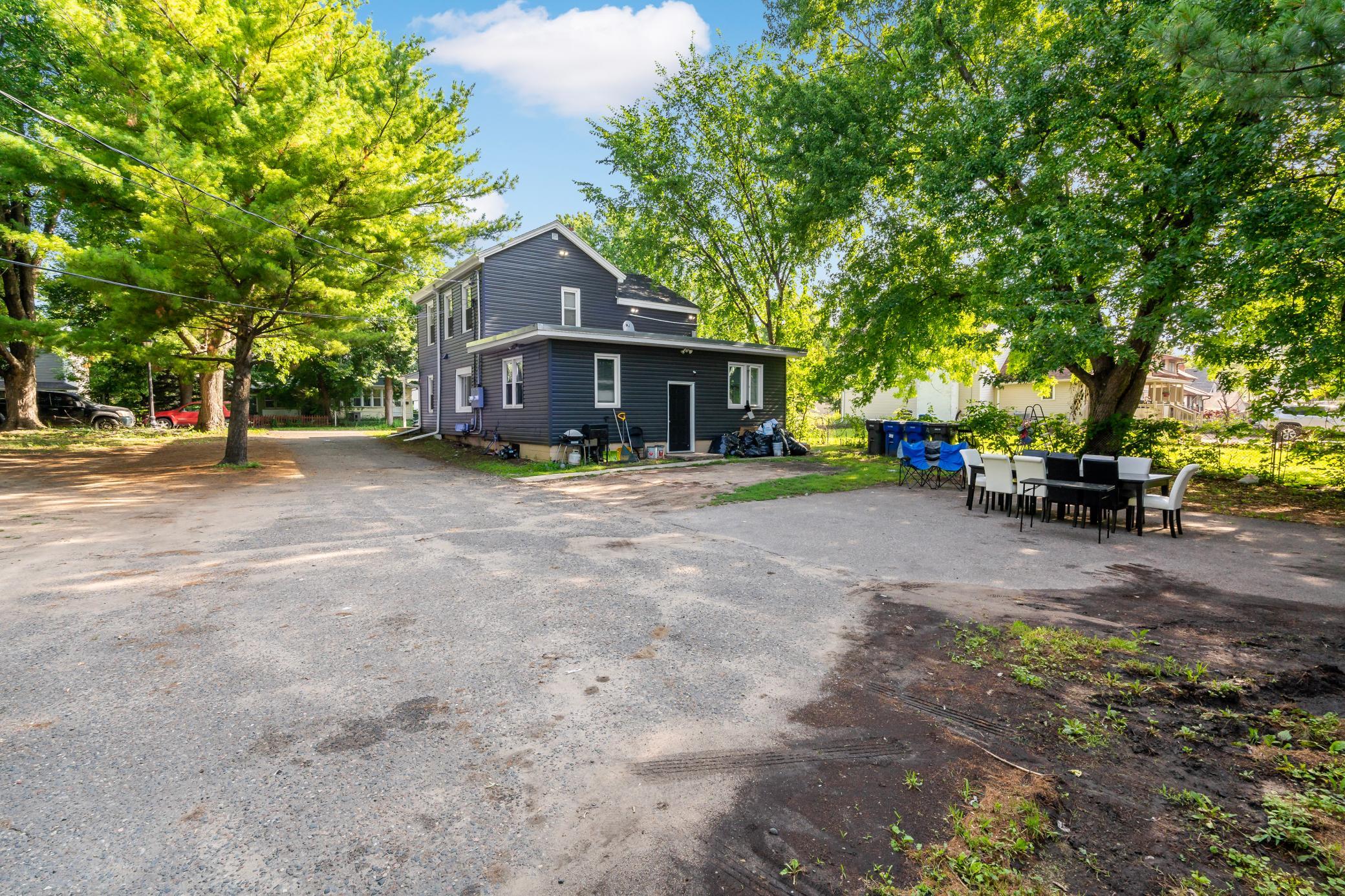 View of Residential Income at 910 Wilson Avenue, Saint Paul MN 55106, Saint Paul (49 of 52) - Mike Wilen | Minnesota Team Real Estate