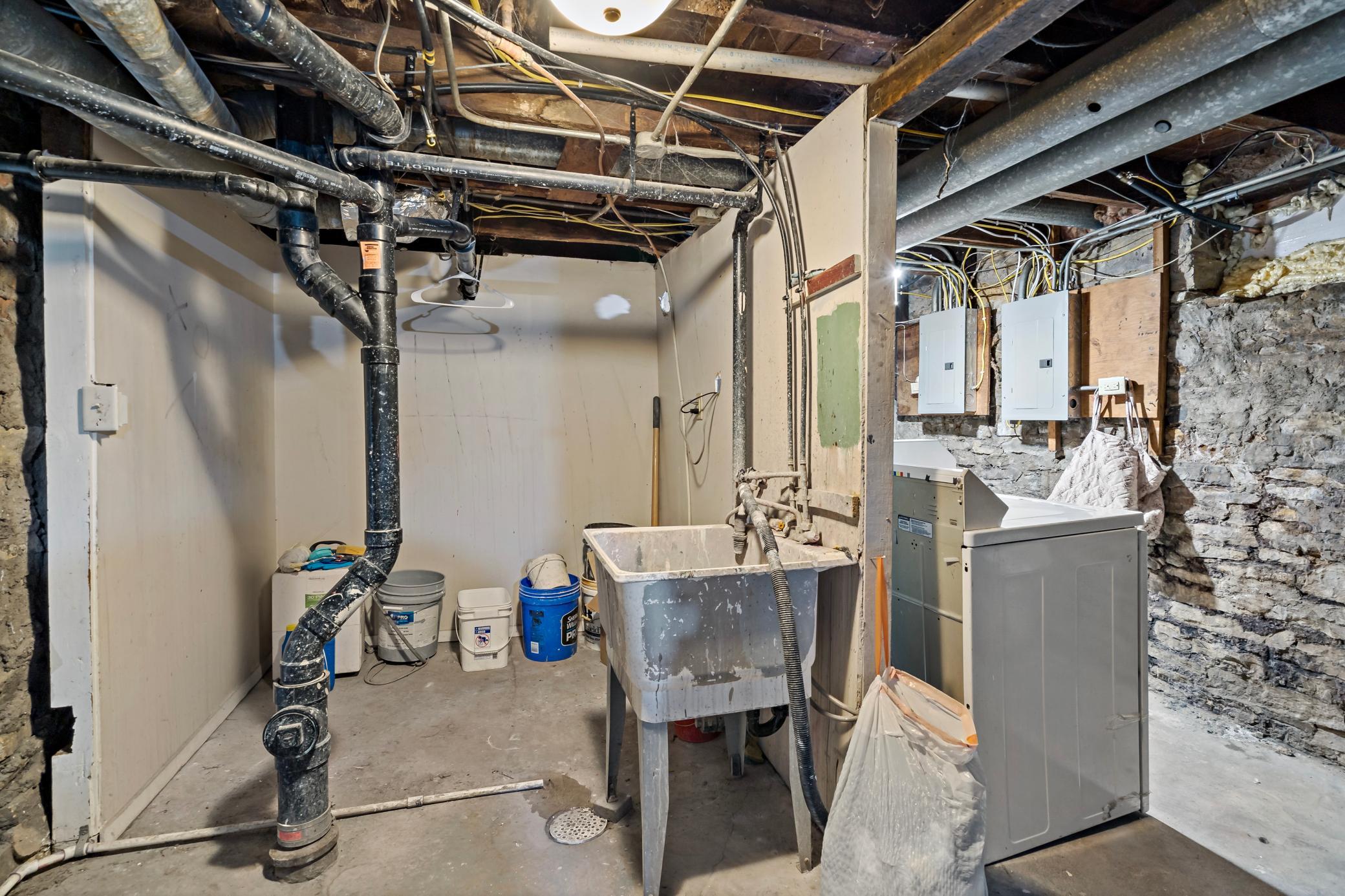 View of Residential Income at 910 Wilson Avenue, Saint Paul MN 55106, Saint Paul (26 of 52) - Mike Wilen | Minnesota Team Real Estate