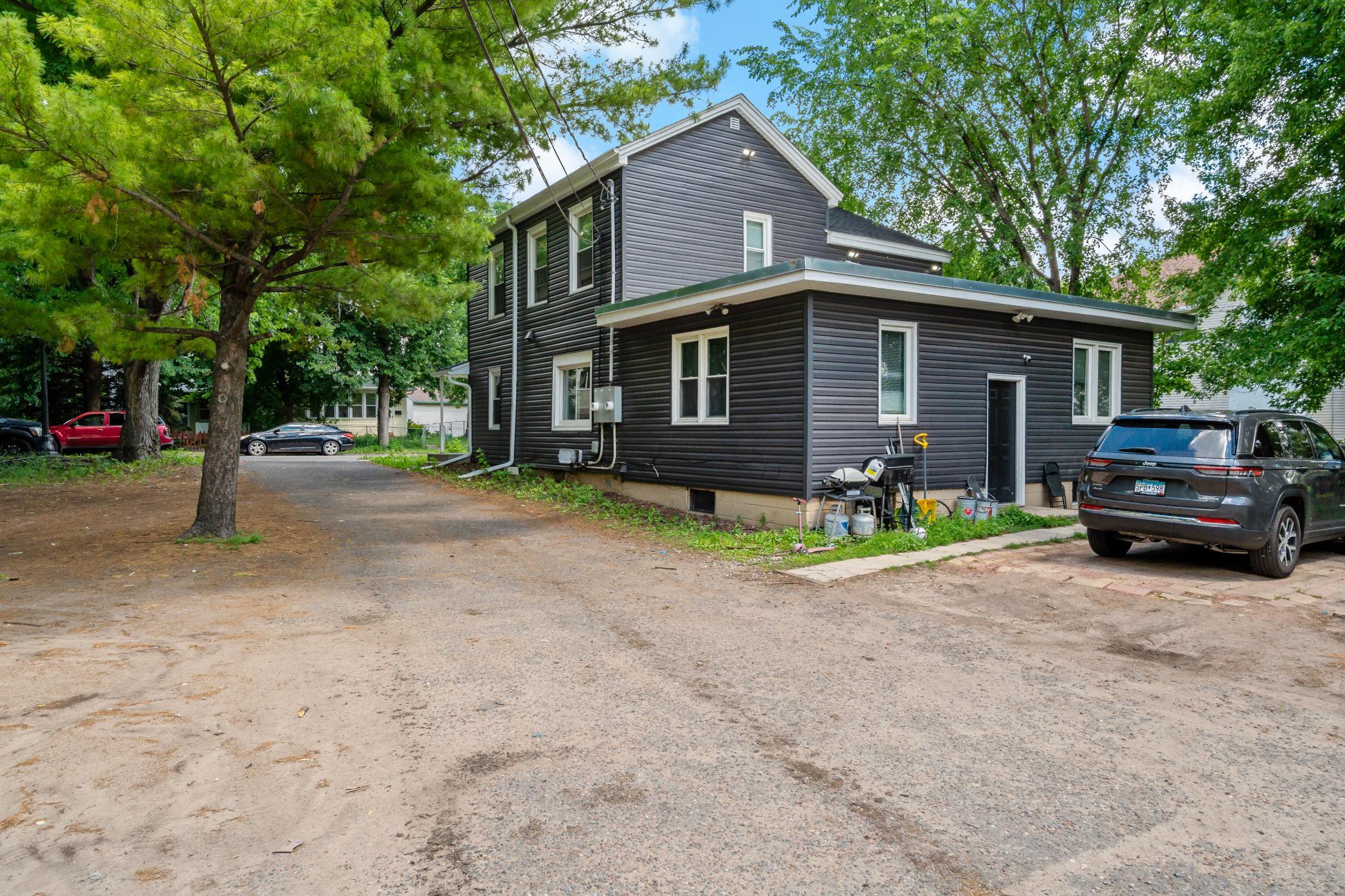 View of Residential Income at 910 Wilson Avenue, Saint Paul MN 55106, Saint Paul (6 of 52) - Mike Wilen | Minnesota Team Real Estate