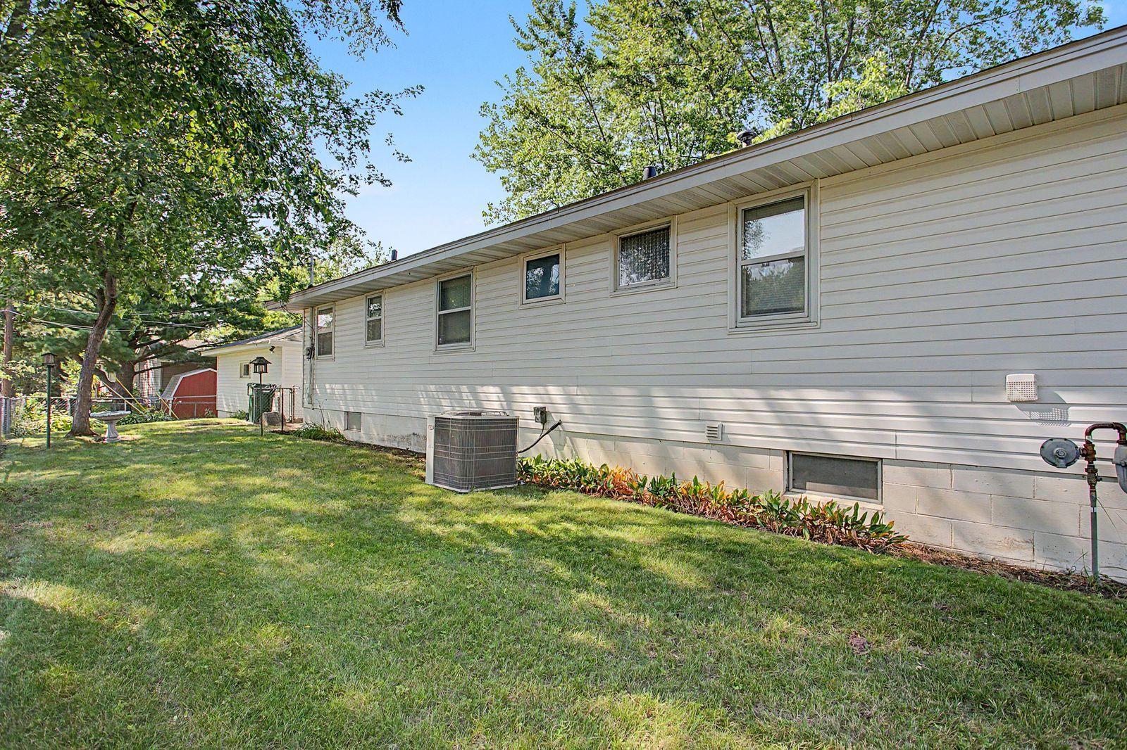 View of Residential at 160 109th Avenue, Blaine MN 55434, Blaine (14 of 63) - Mike Wilen | Minnesota Team Real Estate
