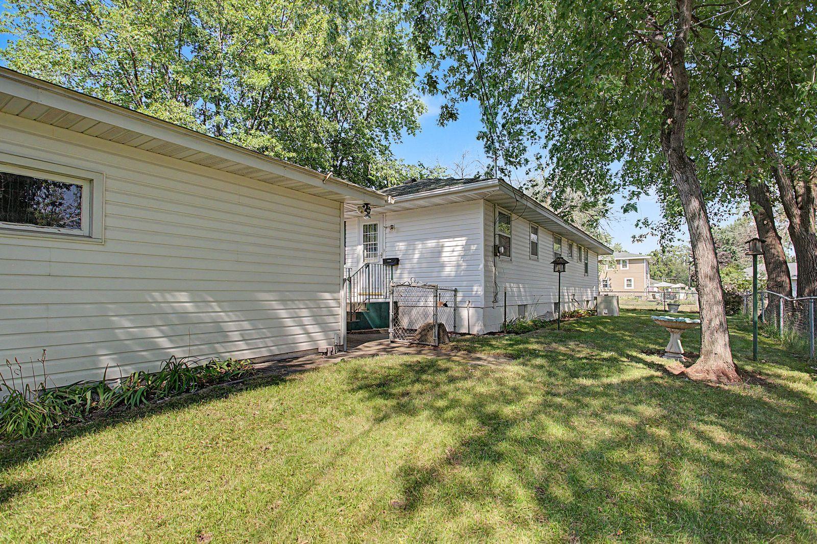 View of Residential at 160 109th Avenue, Blaine MN 55434, Blaine (17 of 63) - Mike Wilen | Minnesota Team Real Estate