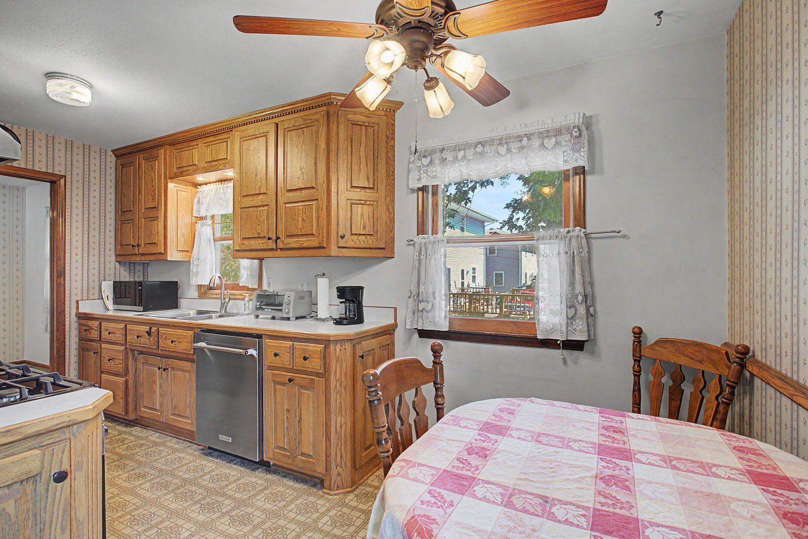 View of Residential at 160 109th Avenue, Blaine MN 55434, Blaine (40 of 63) - Mike Wilen | Minnesota Team Real Estate