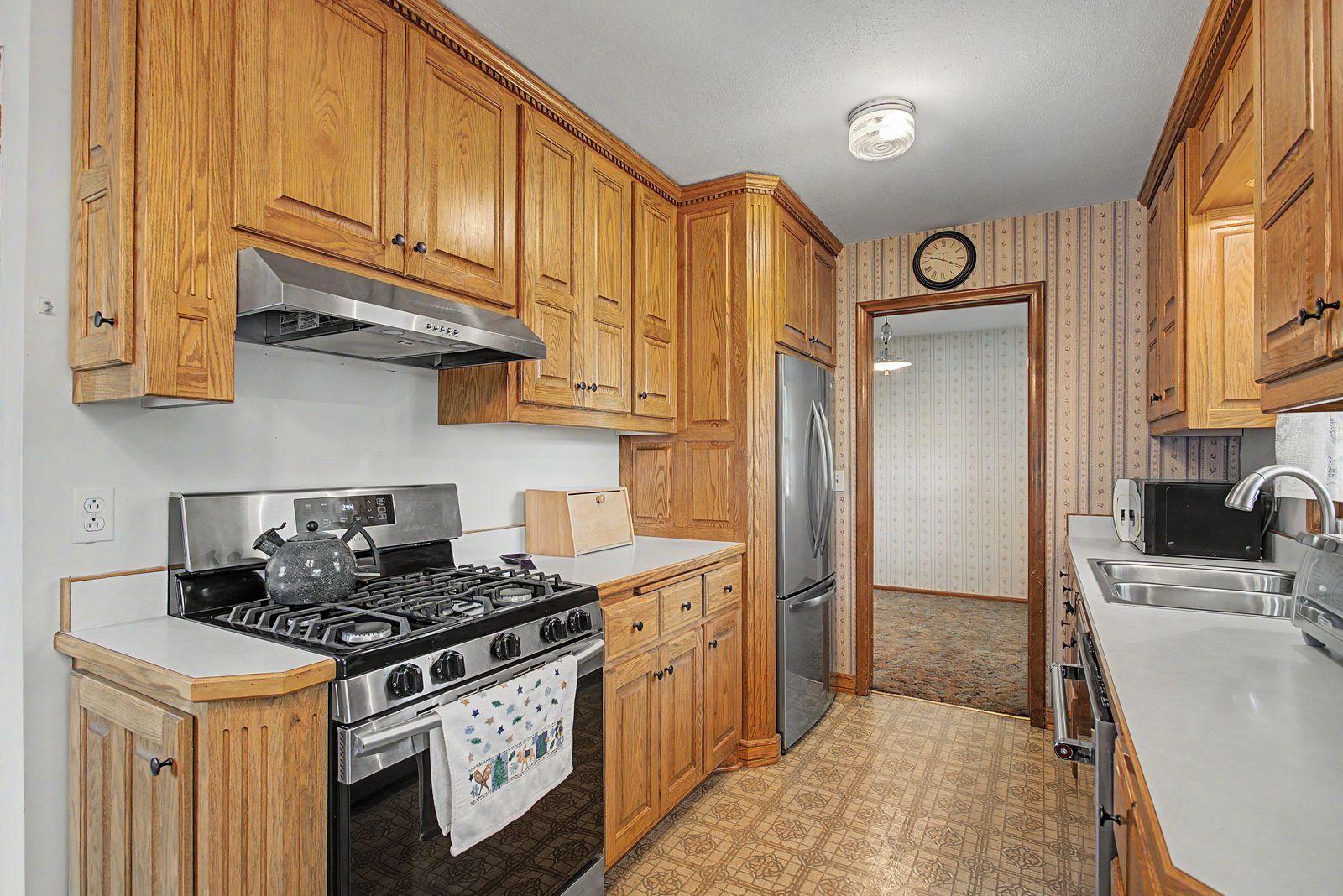 View of Residential at 160 109th Avenue, Blaine MN 55434, Blaine (38 of 63) - Mike Wilen | Minnesota Team Real Estate