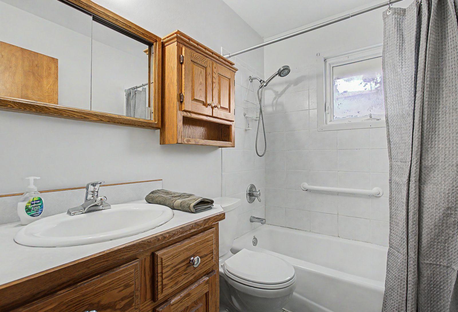 View of Residential at 160 109th Avenue, Blaine MN 55434, Blaine (55 of 63) - Mike Wilen | Minnesota Team Real Estate