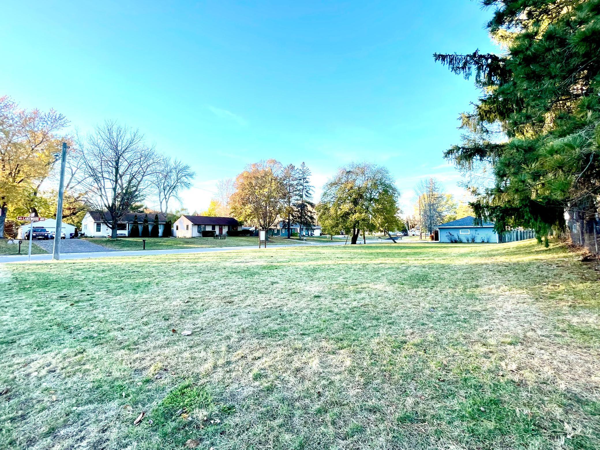 View of Land at 3970 Lakewood Avenue, White Bear Twp MN 55110, White Bear Twp (4 of 14) - Mike Wilen | Minnesota Team Real Estate