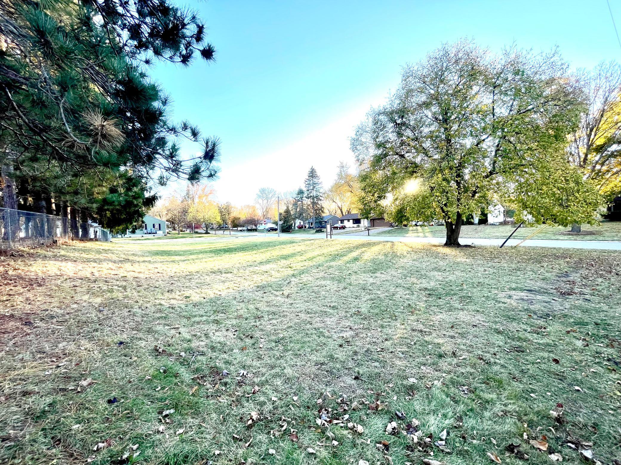 View of Land at 3970 Lakewood Avenue, White Bear Twp MN 55110, White Bear Twp (5 of 14) - Mike Wilen | Minnesota Team Real Estate