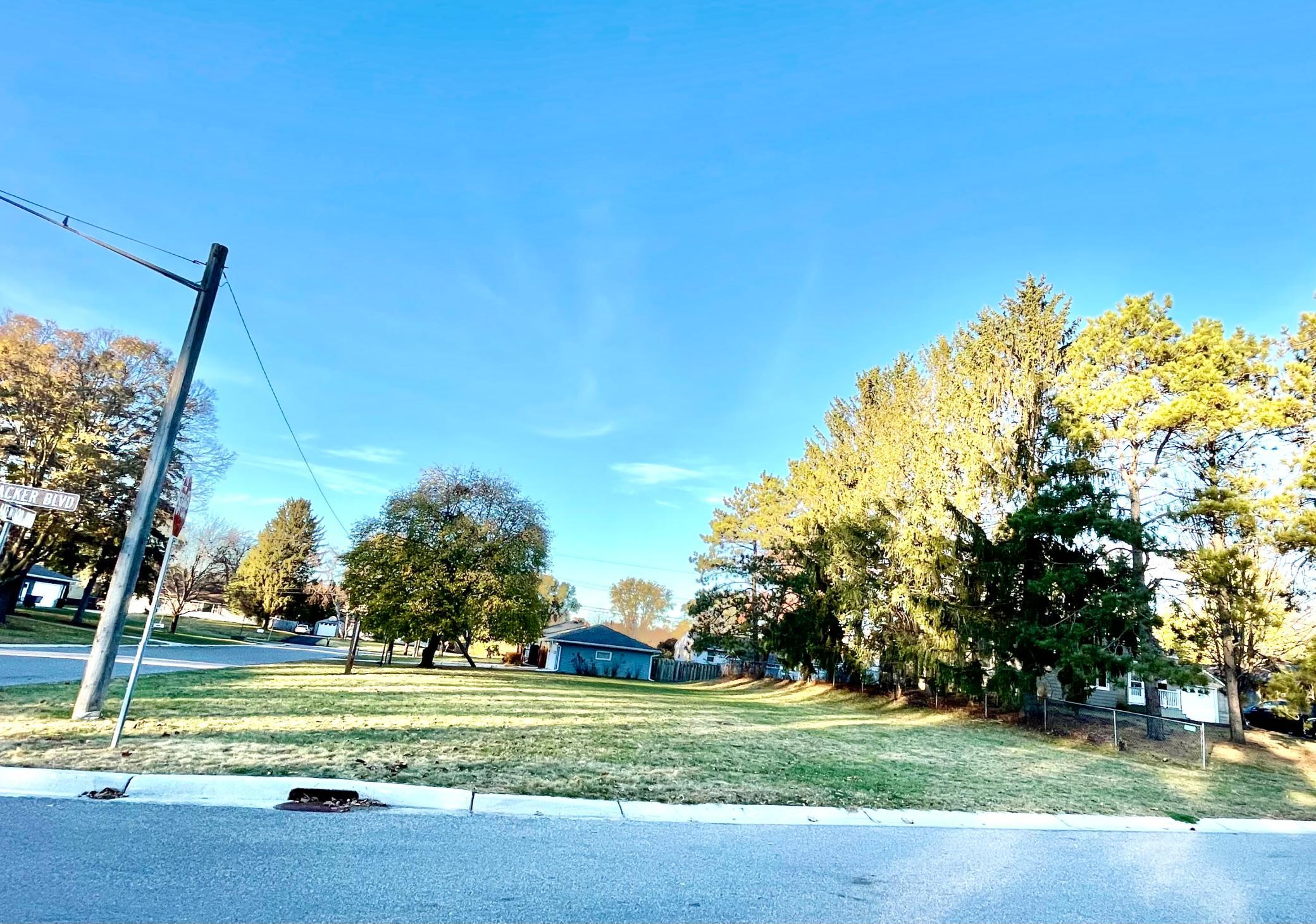 View of Land at 3970 Lakewood Avenue, White Bear Twp MN 55110, White Bear Twp (10 of 14) - Mike Wilen | Minnesota Team Real Estate