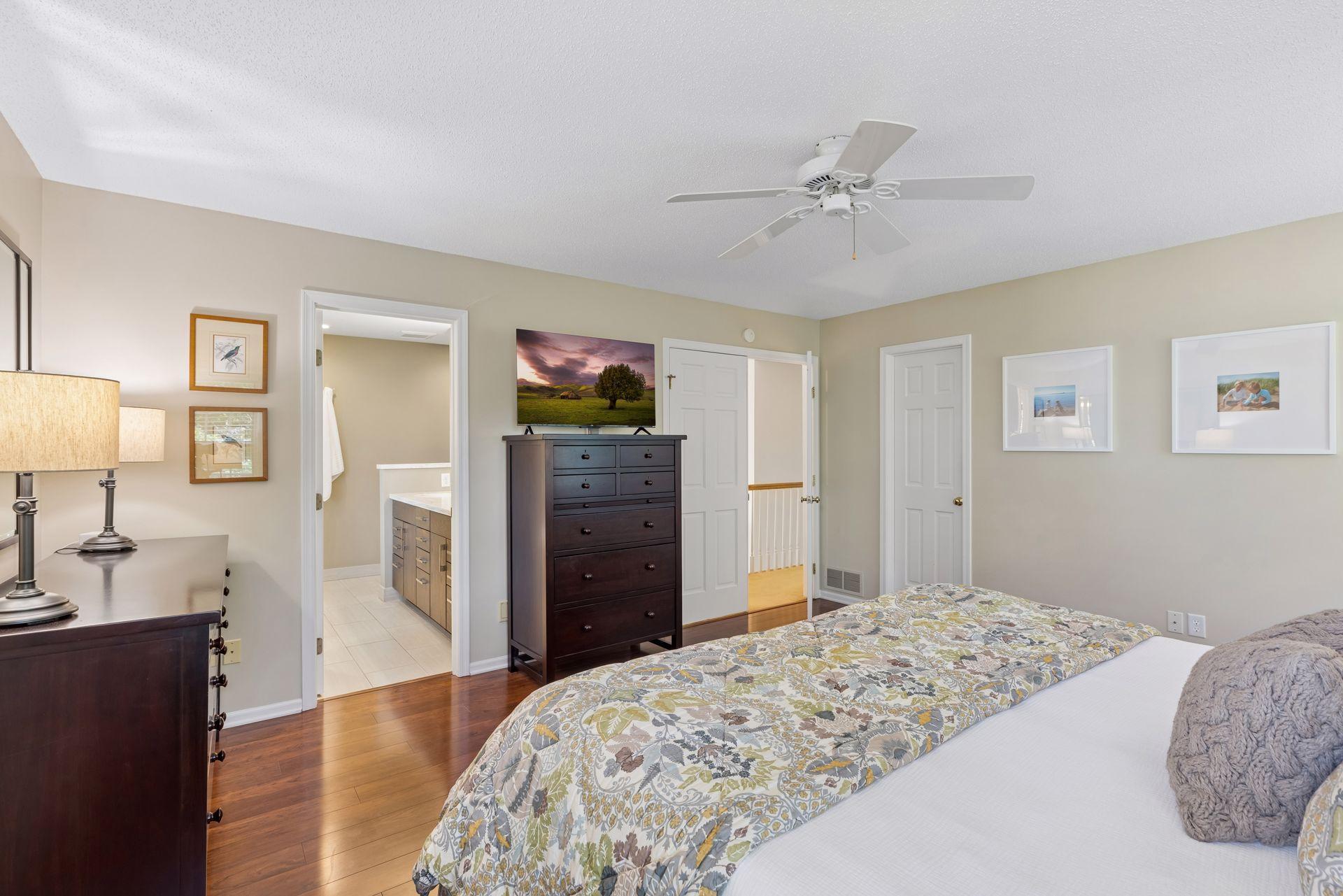 View of Residential at 491 Harbor Court, Shoreview MN 55126, Shoreview (21 of 48) - Mike Wilen | Minnesota Team Real Estate