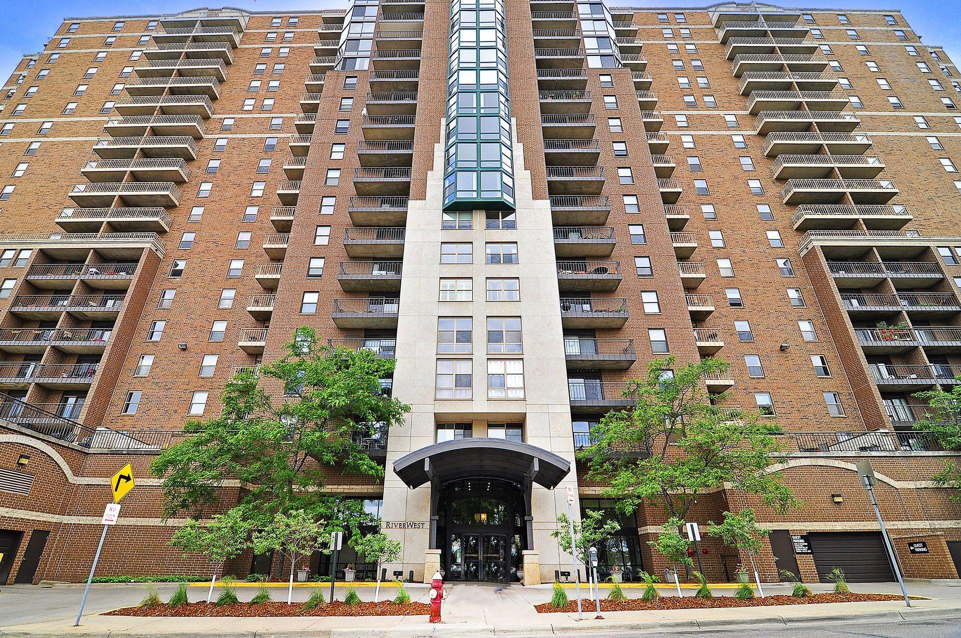 View of Residential at 401 1st Street #203, Minneapolis MN 55401, Minneapolis (45 of 54) - Mike Wilen | Minnesota Team Real Estate