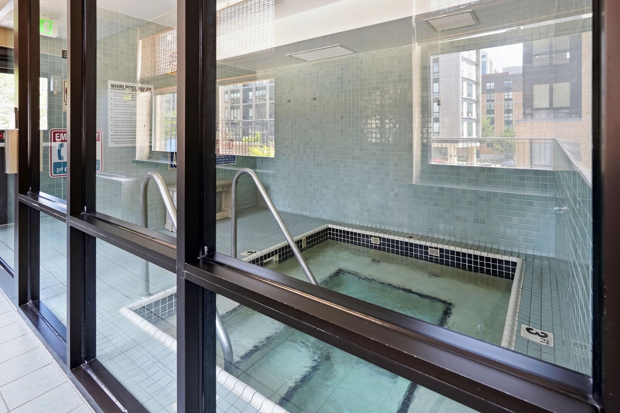 View of Residential at 401 1st Street #203, Minneapolis MN 55401, Minneapolis (37 of 54) - Mike Wilen | Minnesota Team Real Estate