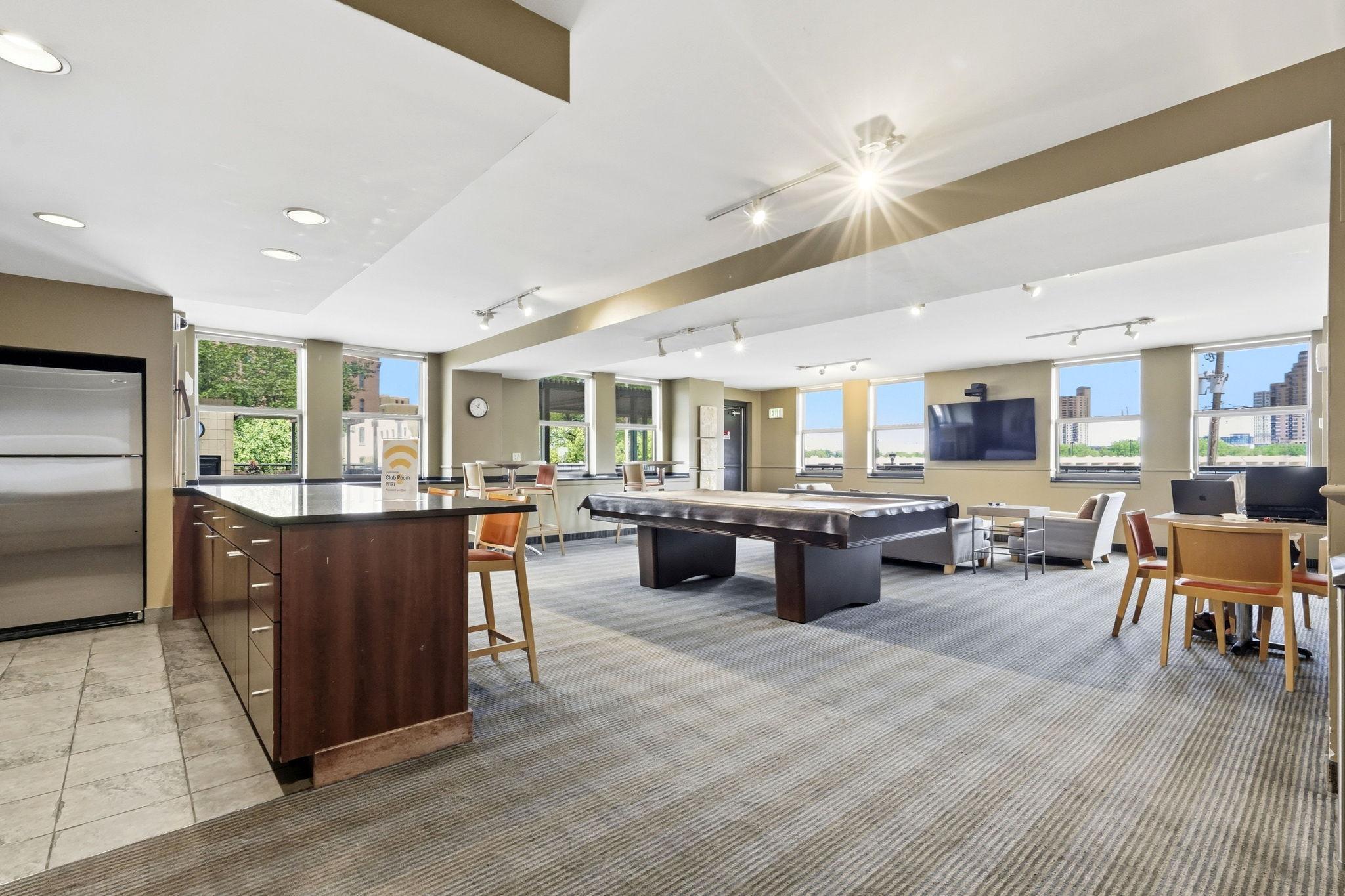 View of Residential at 401 1st Street #203, Minneapolis MN 55401, Minneapolis (32 of 54) - Mike Wilen | Minnesota Team Real Estate