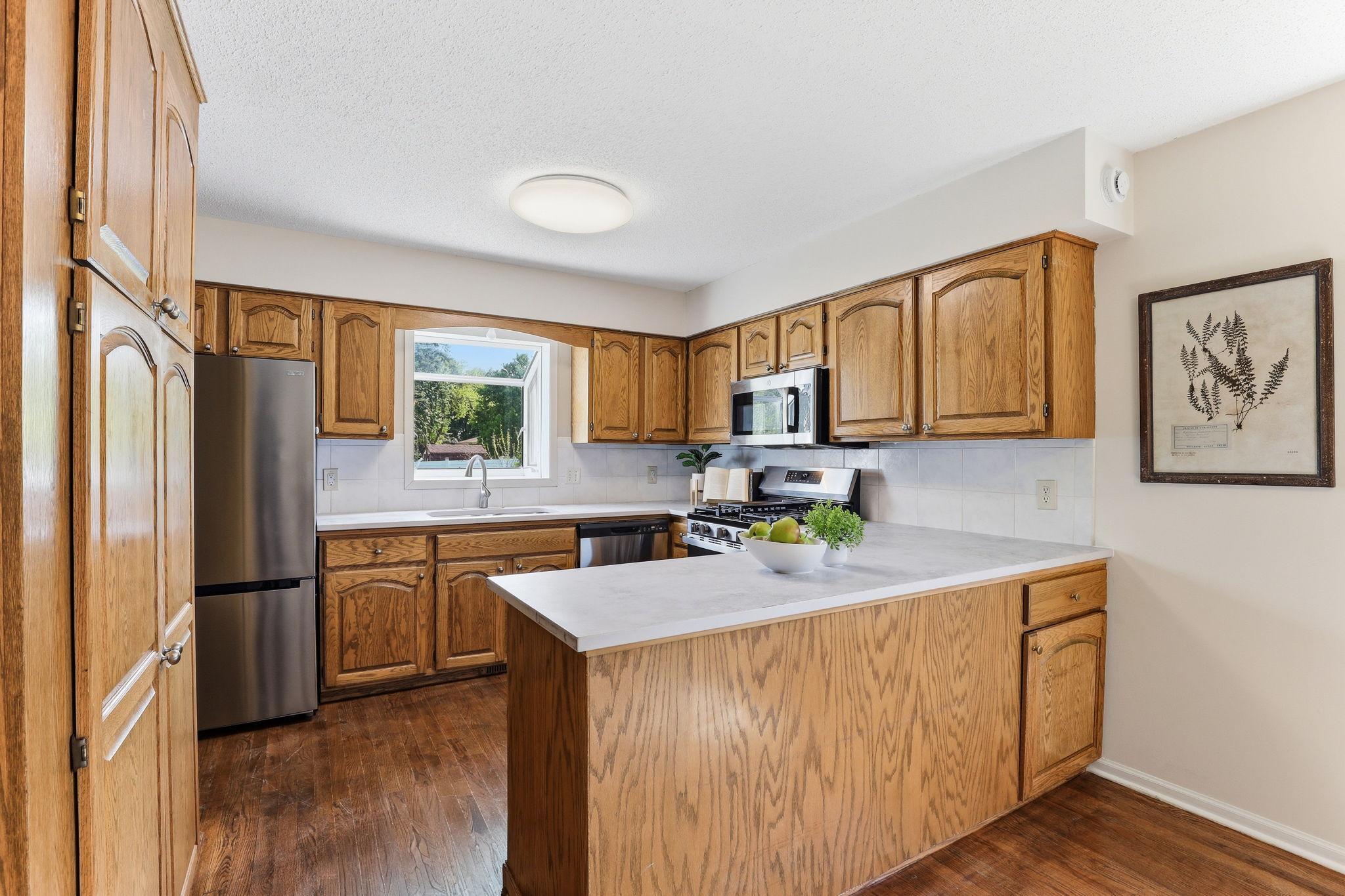 View of Residential at 5120 148th Path, Apple Valley MN 55124, Apple Valley (8 of 32) - Mike Wilen | Minnesota Team Real Estate