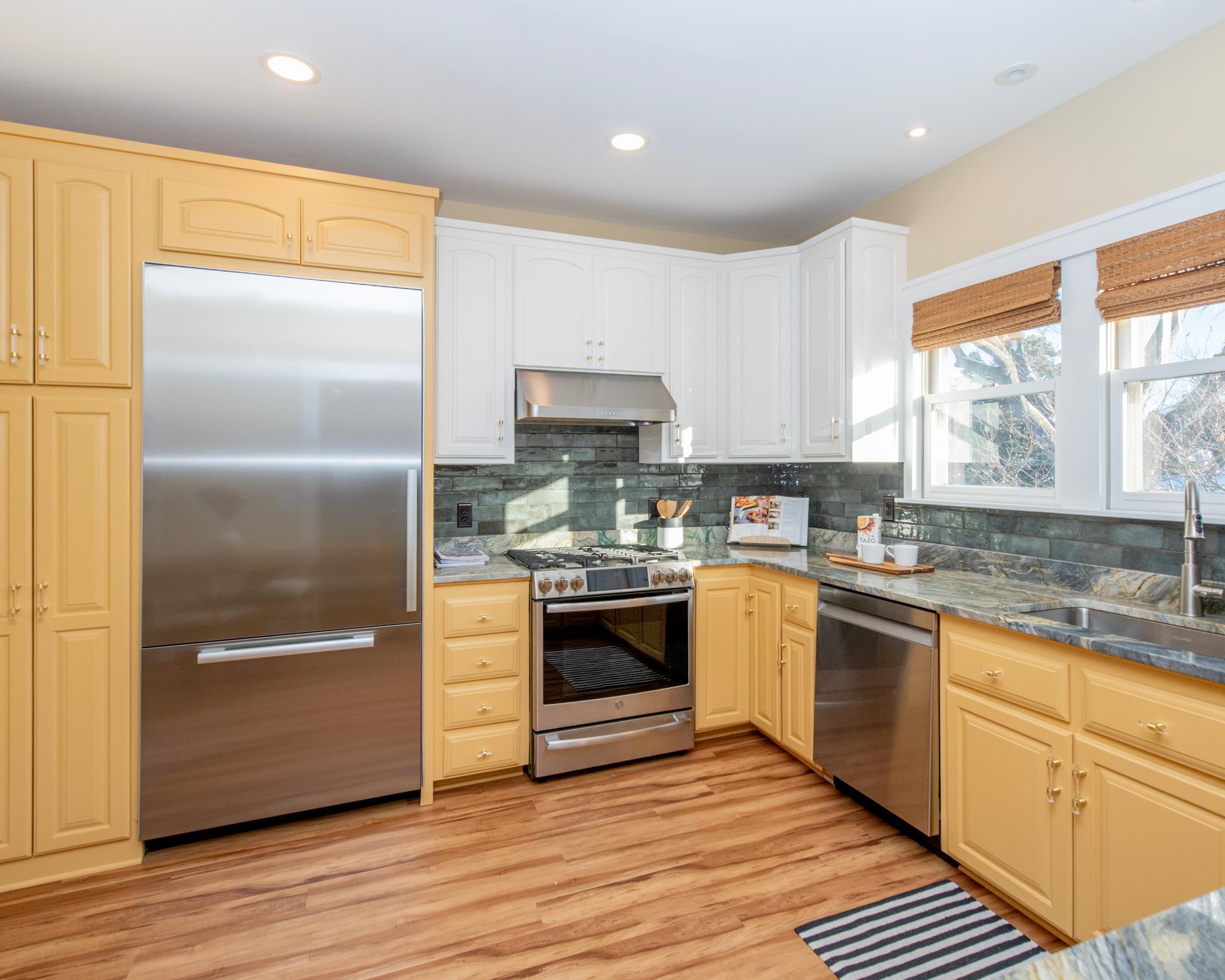 View of Residential at 1917 Summit Avenue #2, Saint Paul MN 55105, Saint Paul (16 of 69) - Mike Wilen | Minnesota Team Real Estate