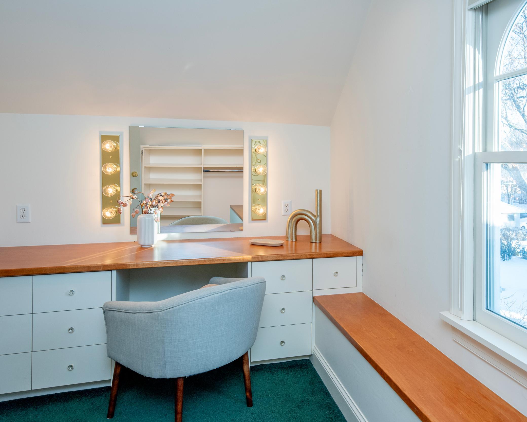View of Residential at 1917 Summit Avenue #2, Saint Paul MN 55105, Saint Paul (41 of 69) - Mike Wilen | Minnesota Team Real Estate