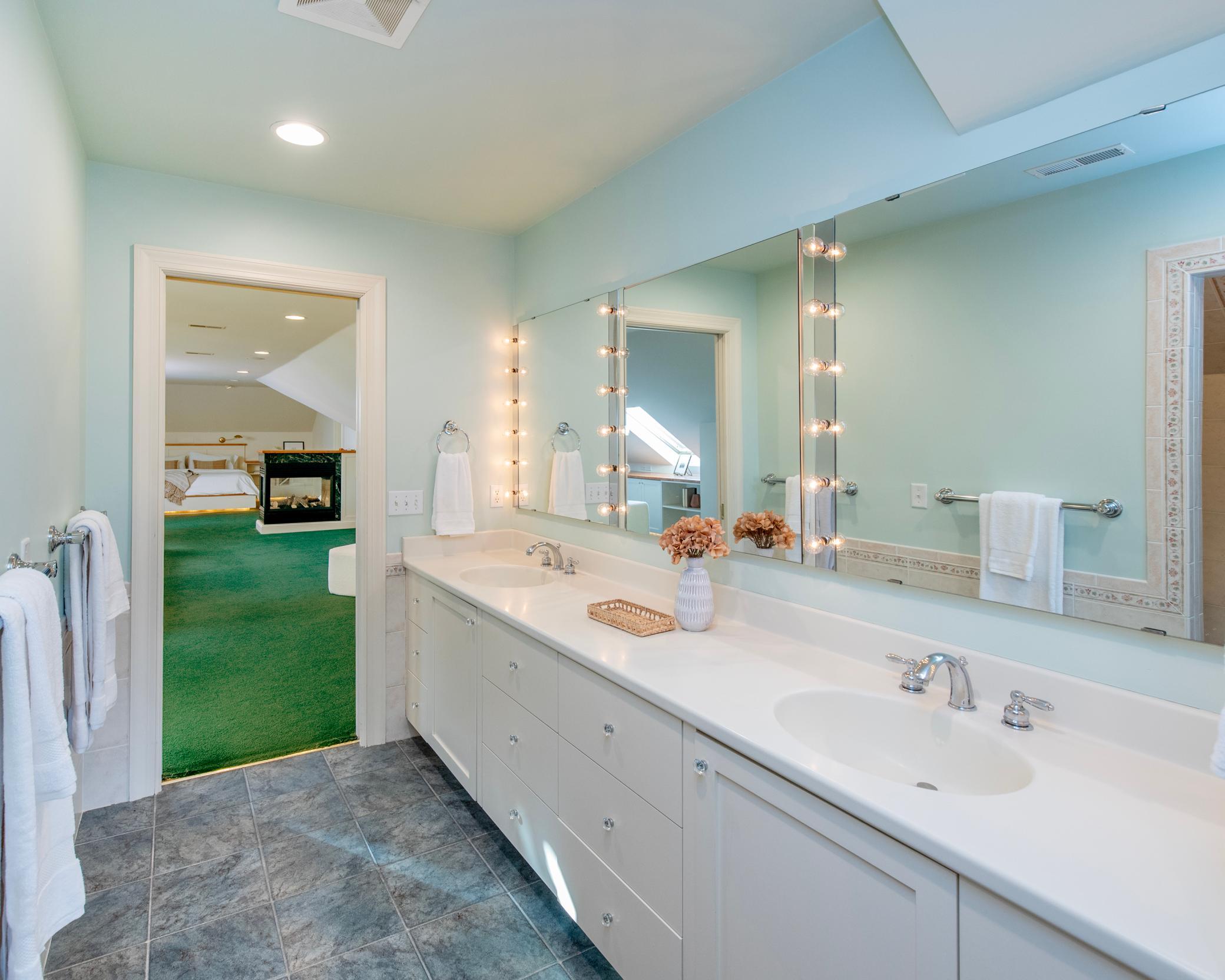 View of Residential at 1917 Summit Avenue #2, Saint Paul MN 55105, Saint Paul (49 of 69) - Mike Wilen | Minnesota Team Real Estate
