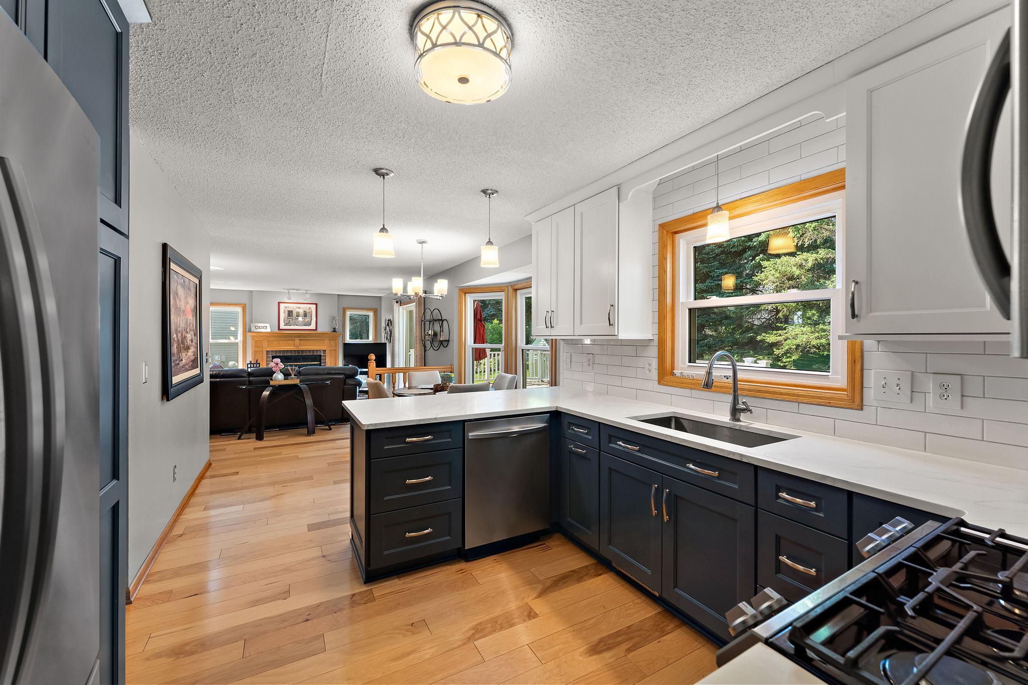View of Residential at 1946 Lochaven Alcove, Woodbury MN 55125, Woodbury (10 of 46) - Mike Wilen | Minnesota Team Real Estate