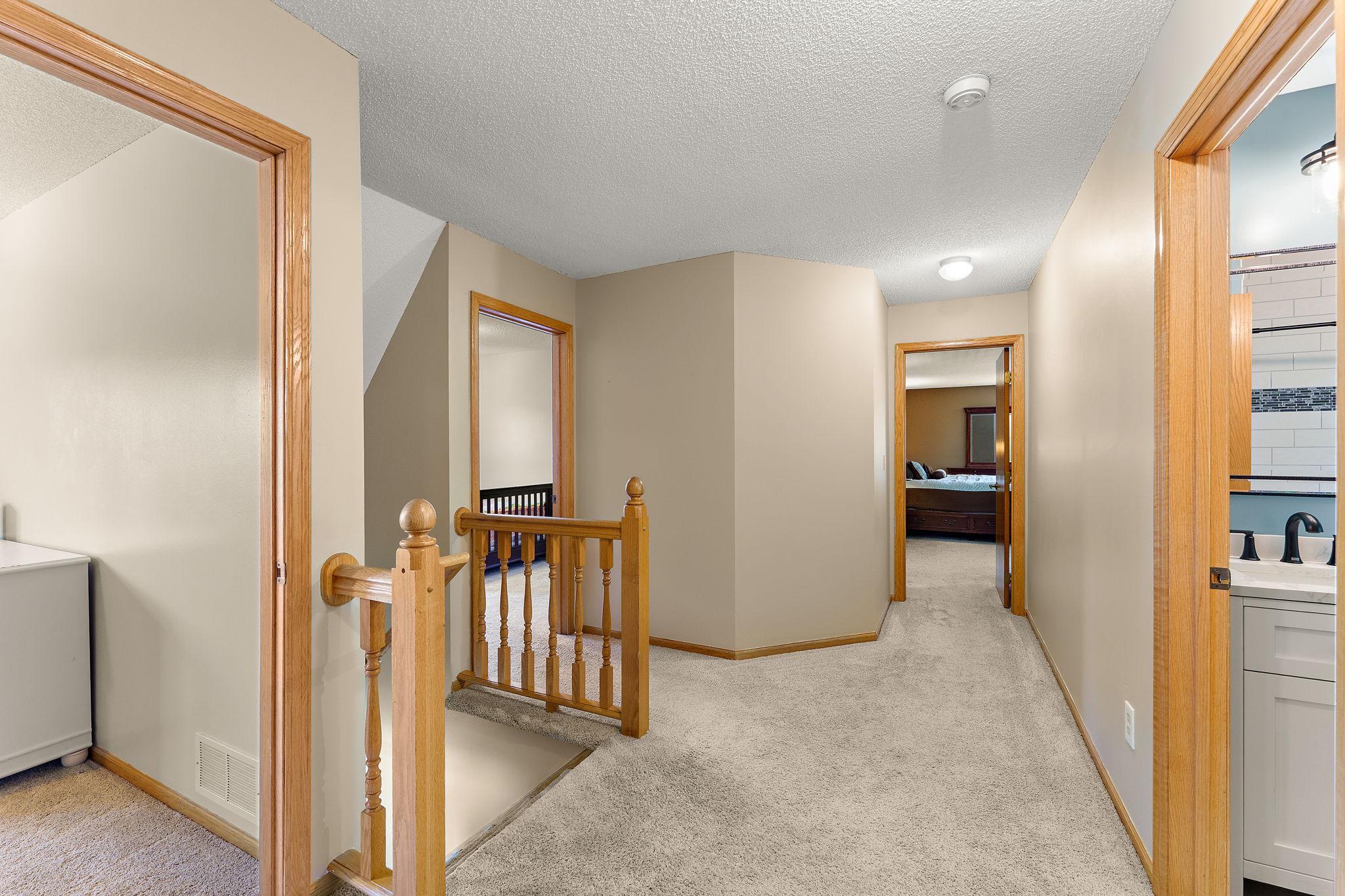 View of Residential at 1946 Lochaven Alcove, Woodbury MN 55125, Woodbury (19 of 46) - Mike Wilen | Minnesota Team Real Estate