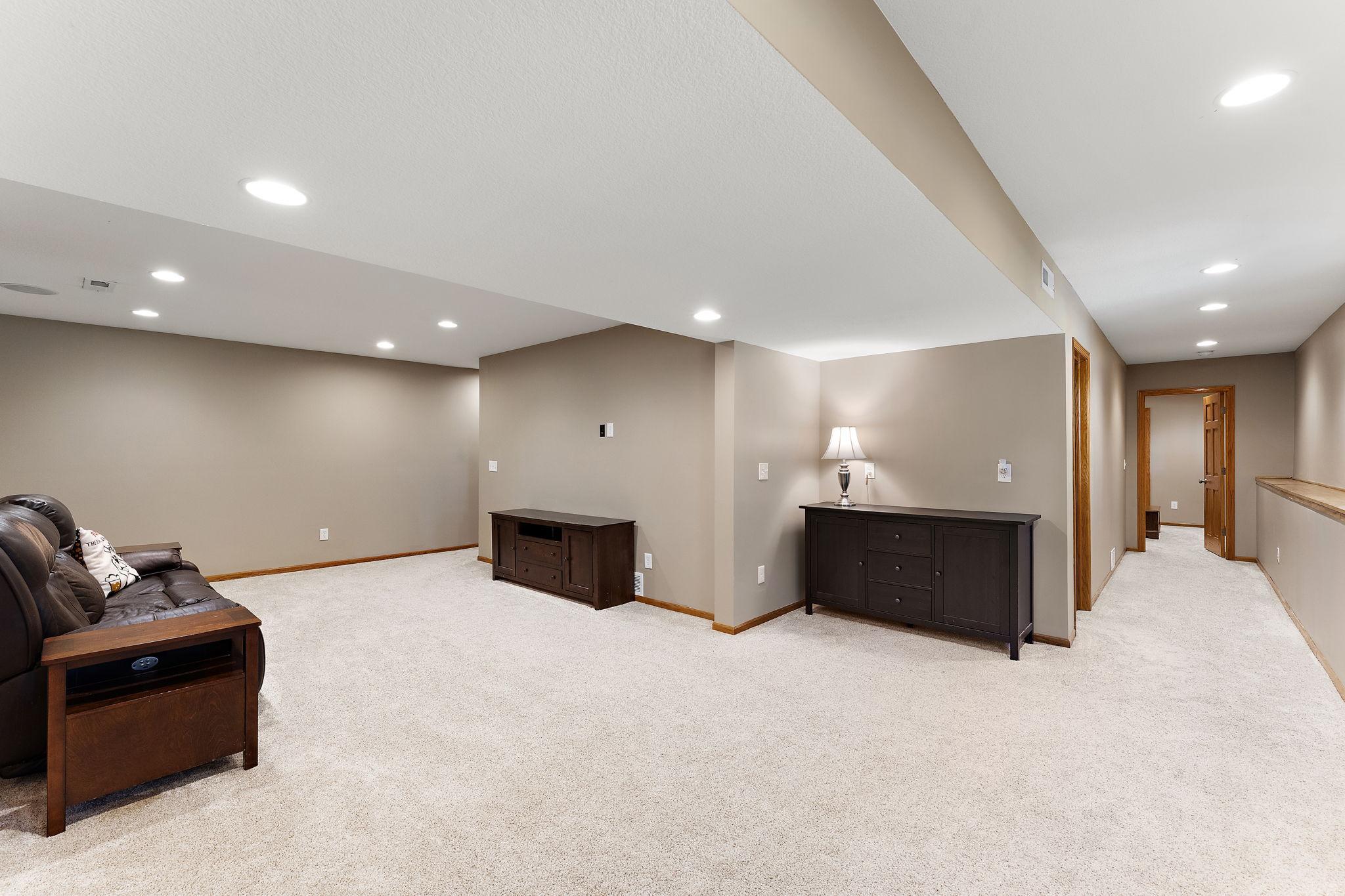 View of Residential at 1946 Lochaven Alcove, Woodbury MN 55125, Woodbury (33 of 46) - Mike Wilen | Minnesota Team Real Estate