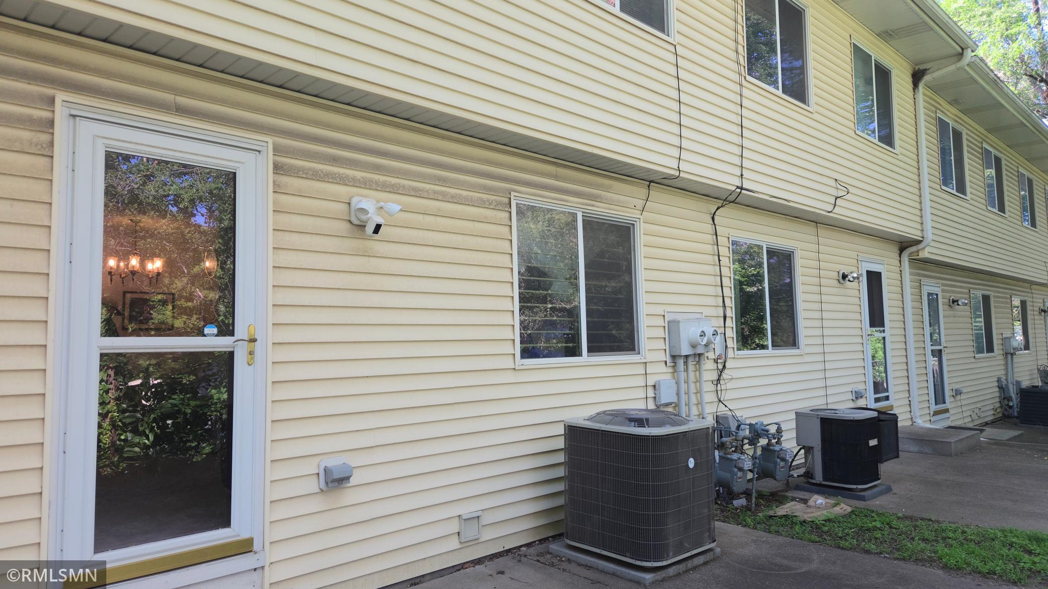 View of Residential at 341 Winifred Street, Saint Paul MN 55107, Saint Paul (26 of 29) - Mike Wilen | Minnesota Team Real Estate