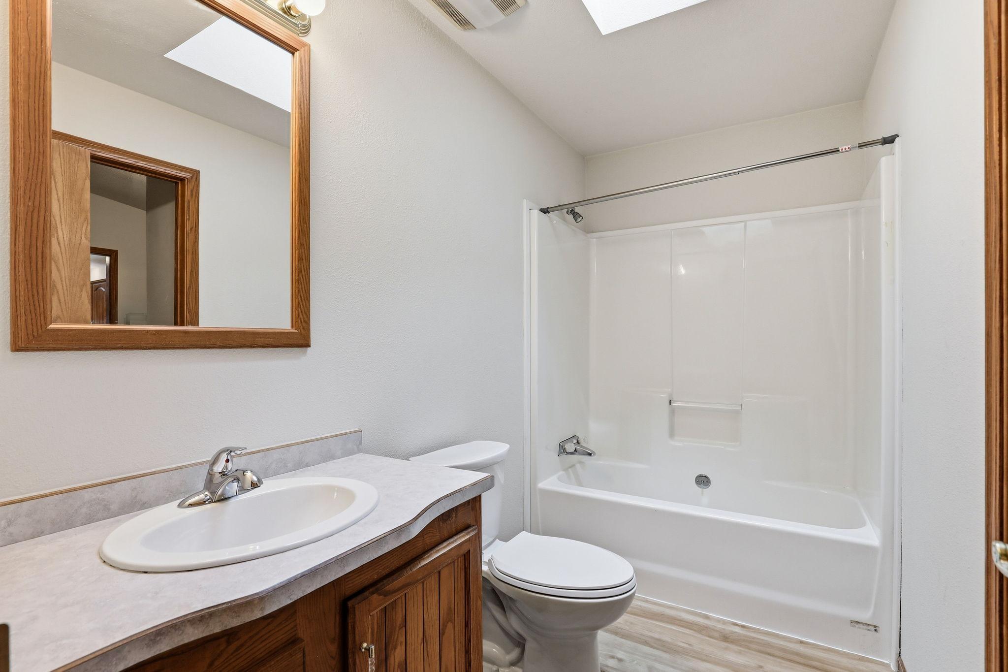View of Residential at 1534 Larpenteur Avenue, Saint Paul MN 55109, Saint Paul (23 of 33) - Mike Wilen | Minnesota Team Real Estate