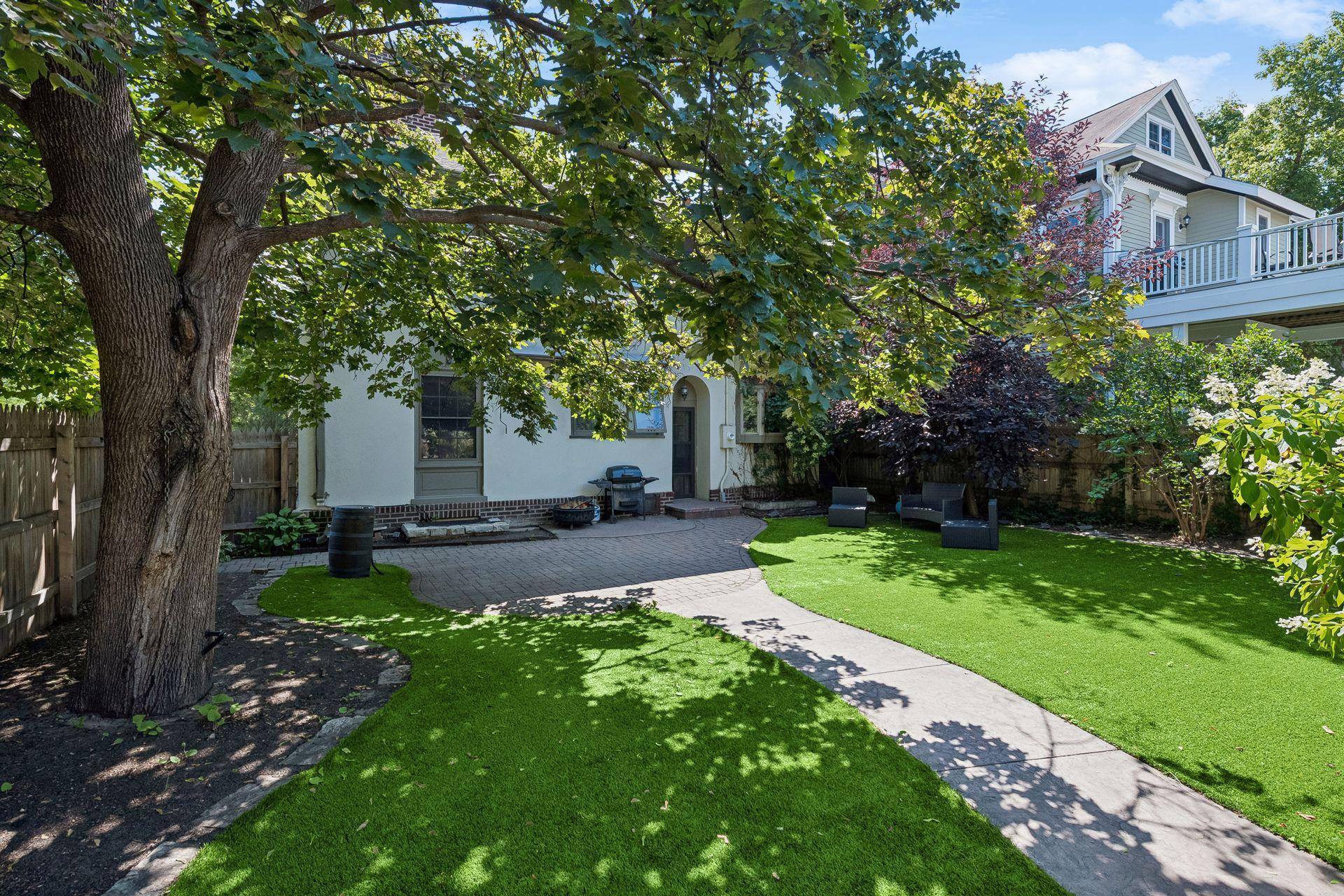 View of Residential at 1766 Emerson Avenue, Minneapolis MN 55403, Minneapolis (45 of 54) - Mike Wilen | Minnesota Team Real Estate