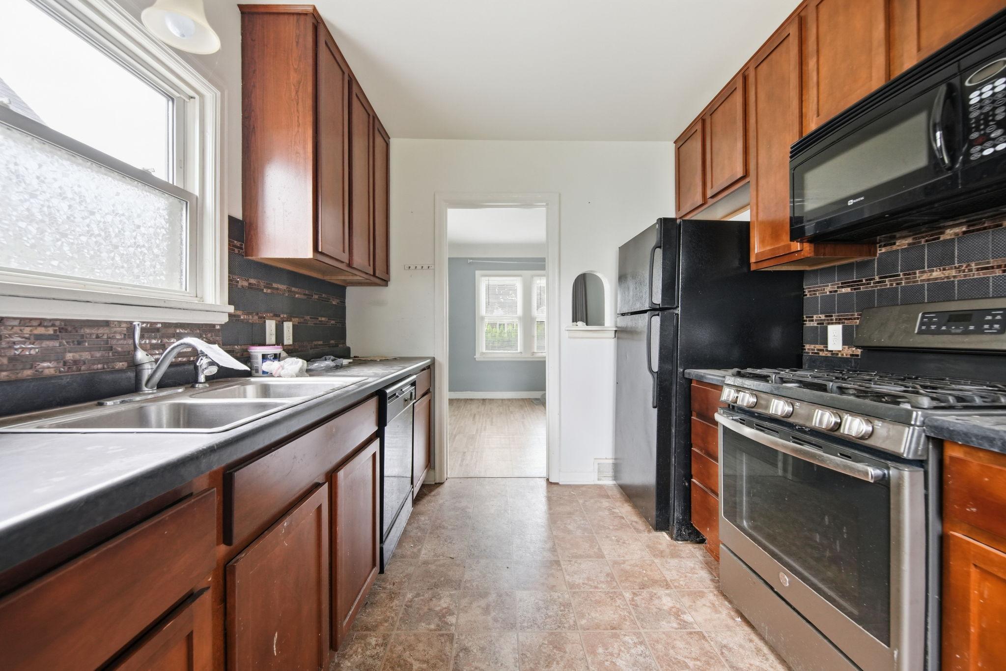View of Residential at 1828 Bush Avenue, Saint Paul MN 55119, Saint Paul (7 of 19) - Mike Wilen | Minnesota Team Real Estate